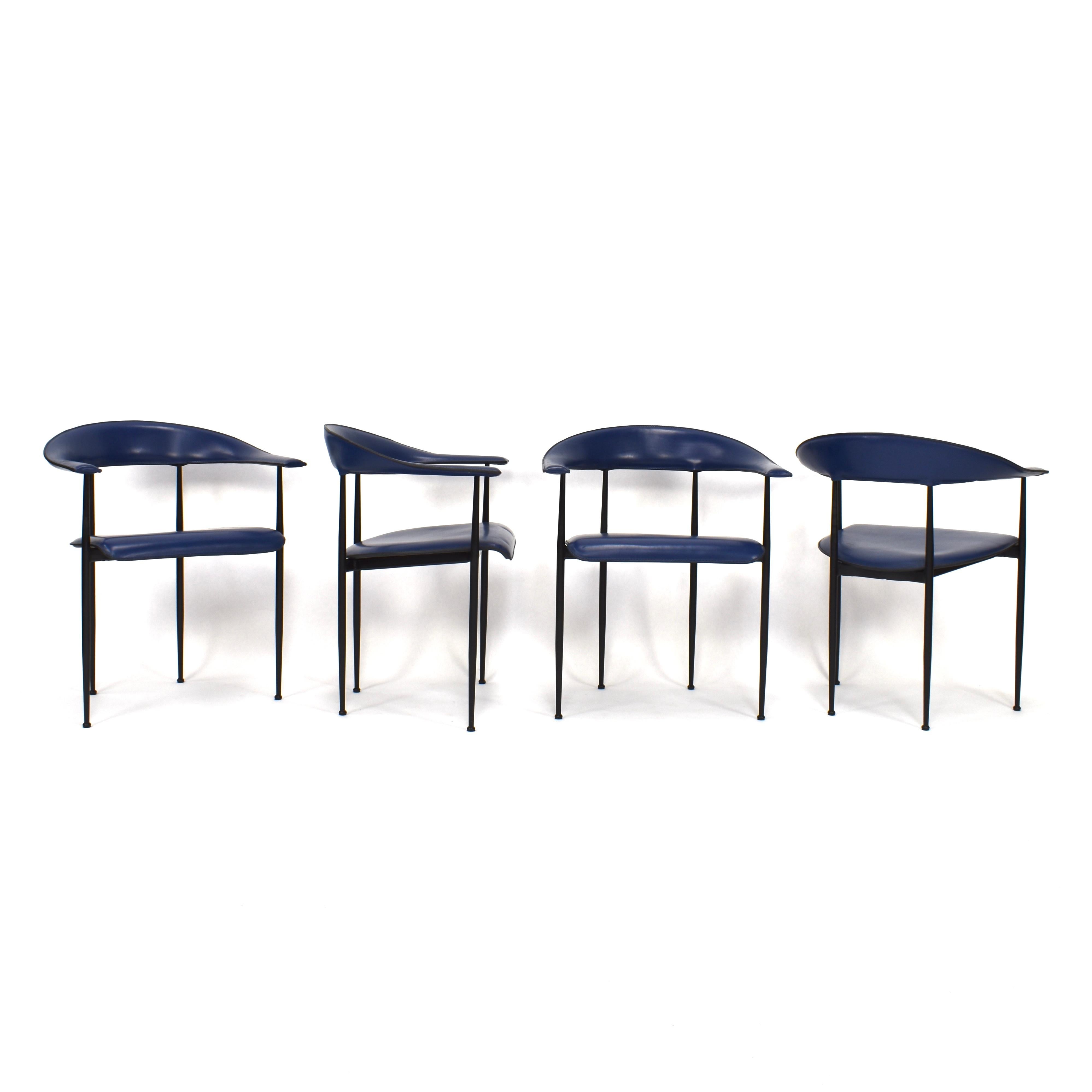 Set of four dark blue leather P40 dining chairs by FASEM Italy.

Designer: Giancarlo Vegni & Gianfranco Gualtierotti

Manufacturer: FASEM

Country: Italy

Model: P40 Dining chairs

Material: Black lacquered metal / Dark blue