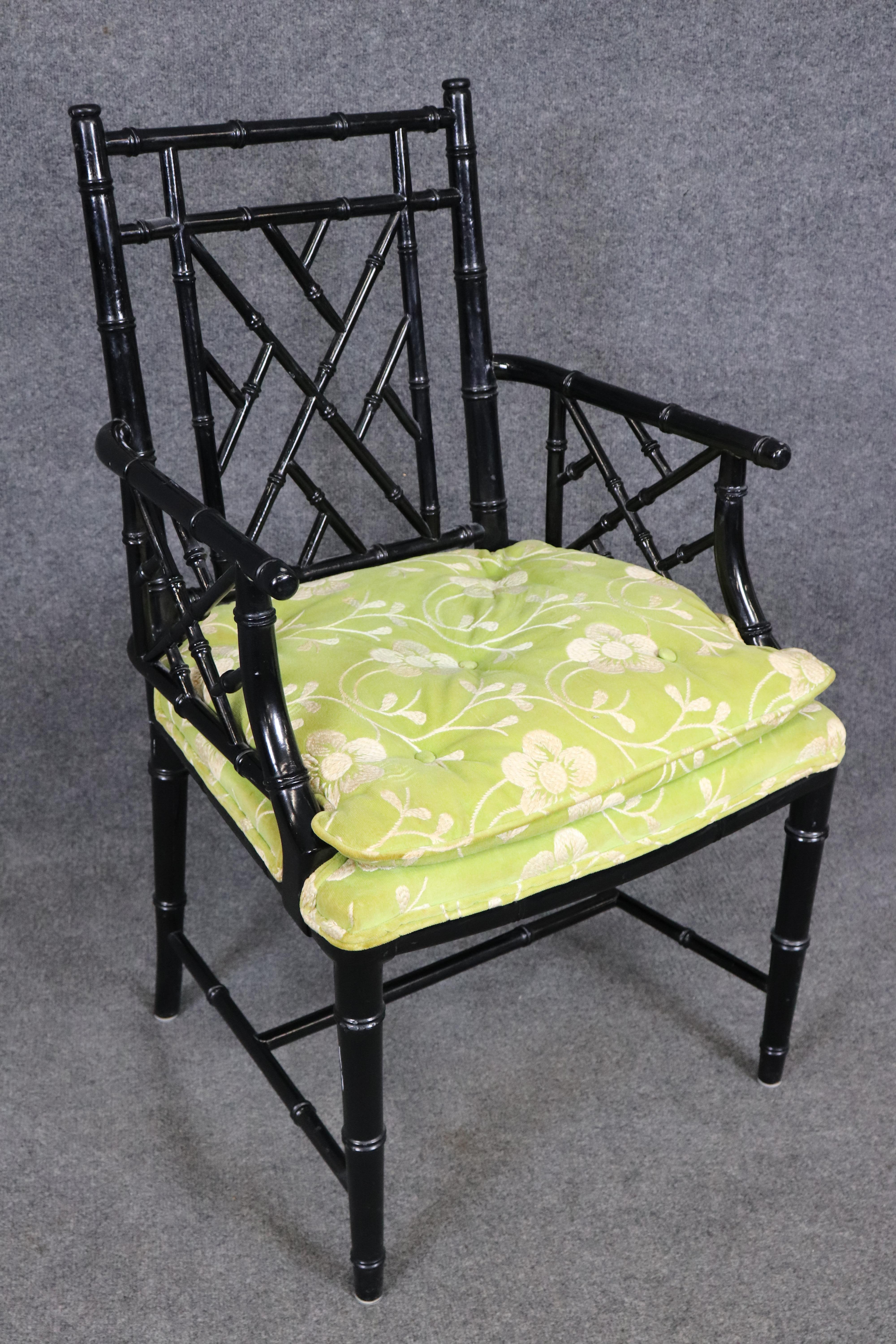 Noyer Ensemble de 4 fauteuils de salle à manger en faux bambou de style Chinoiserie Hollywood Regency -Tous les fauteuils en vente