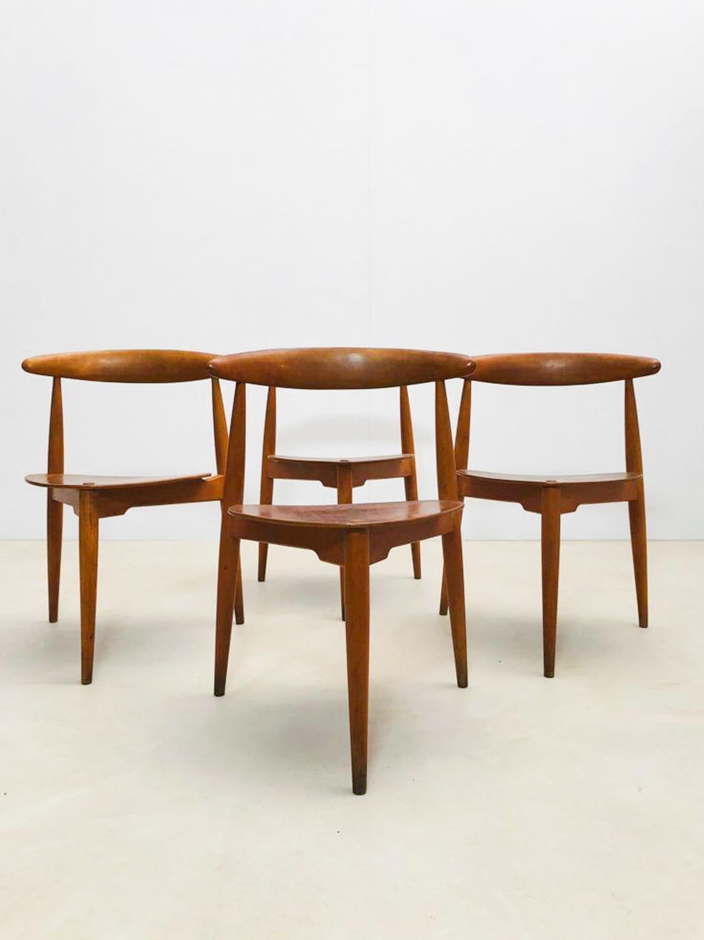 4er-Set  FH4103'.  Stühle von Hans J. Wegner für Fritz Hansen, 1950er-Jahre 5