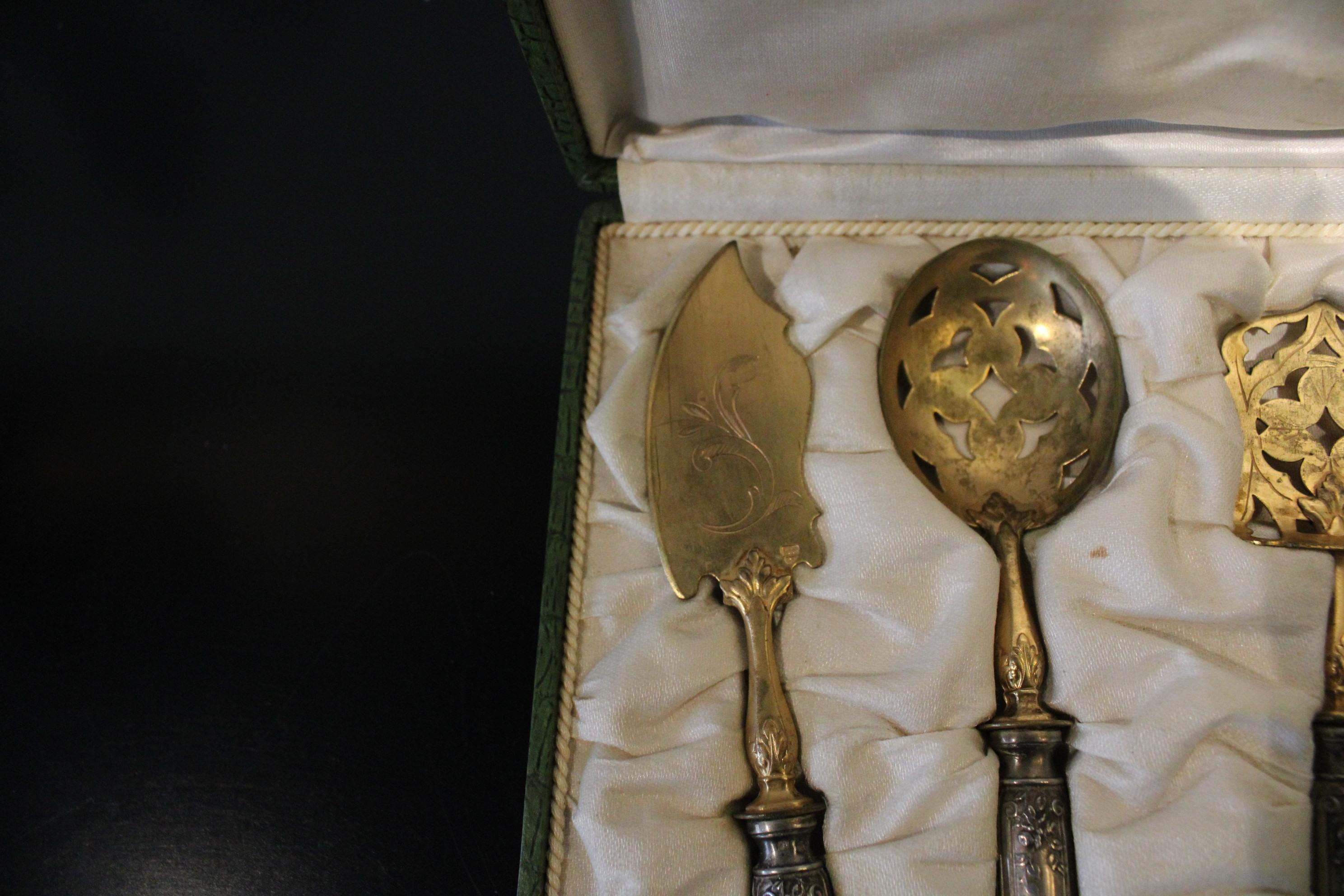 19th Century Set of 4 Filled Silver and Gold Metal Cutlery For Sale