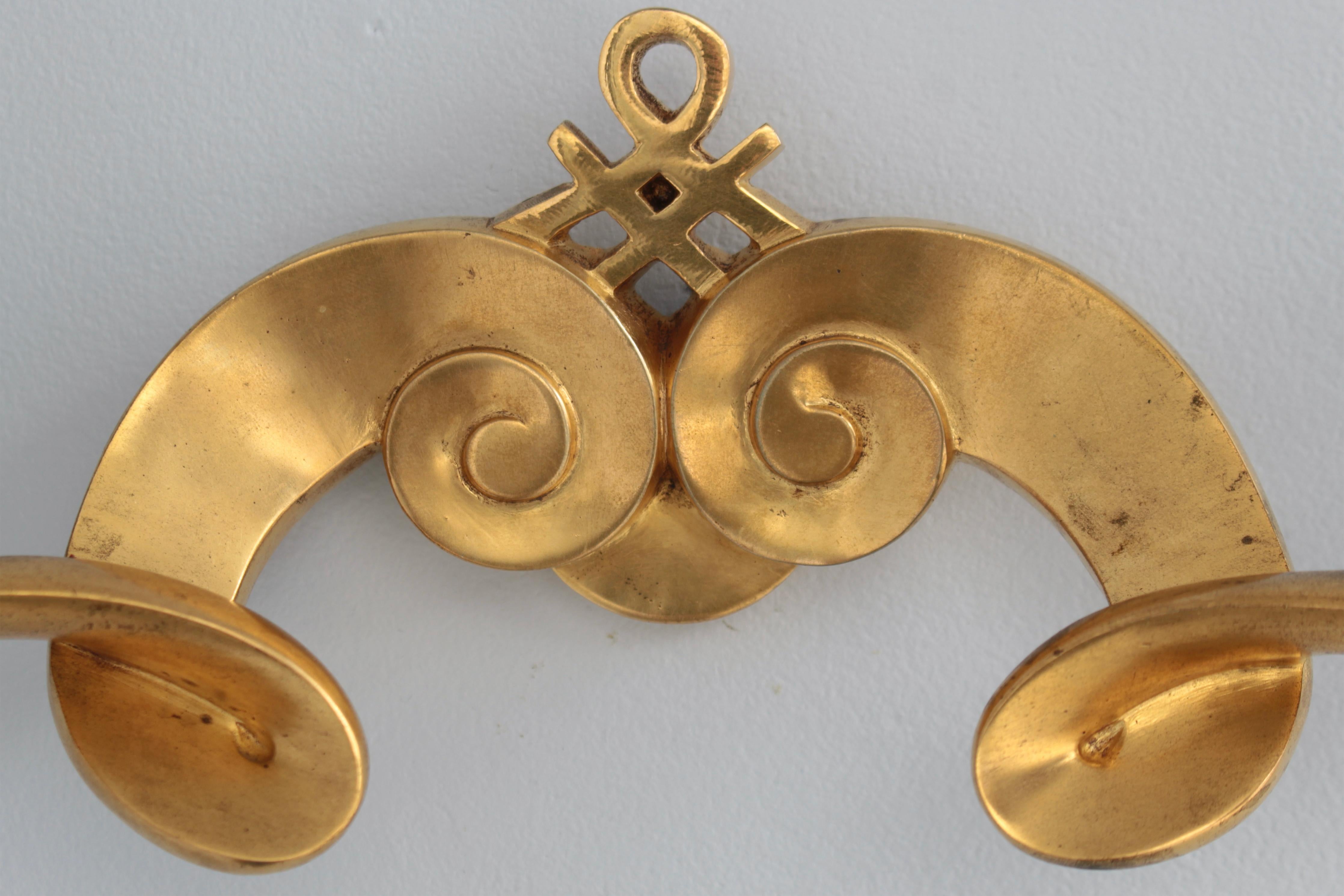 Juego de 4 apliques franceses de bronce dorado de los años 50 de Jules Leleu en venta 2