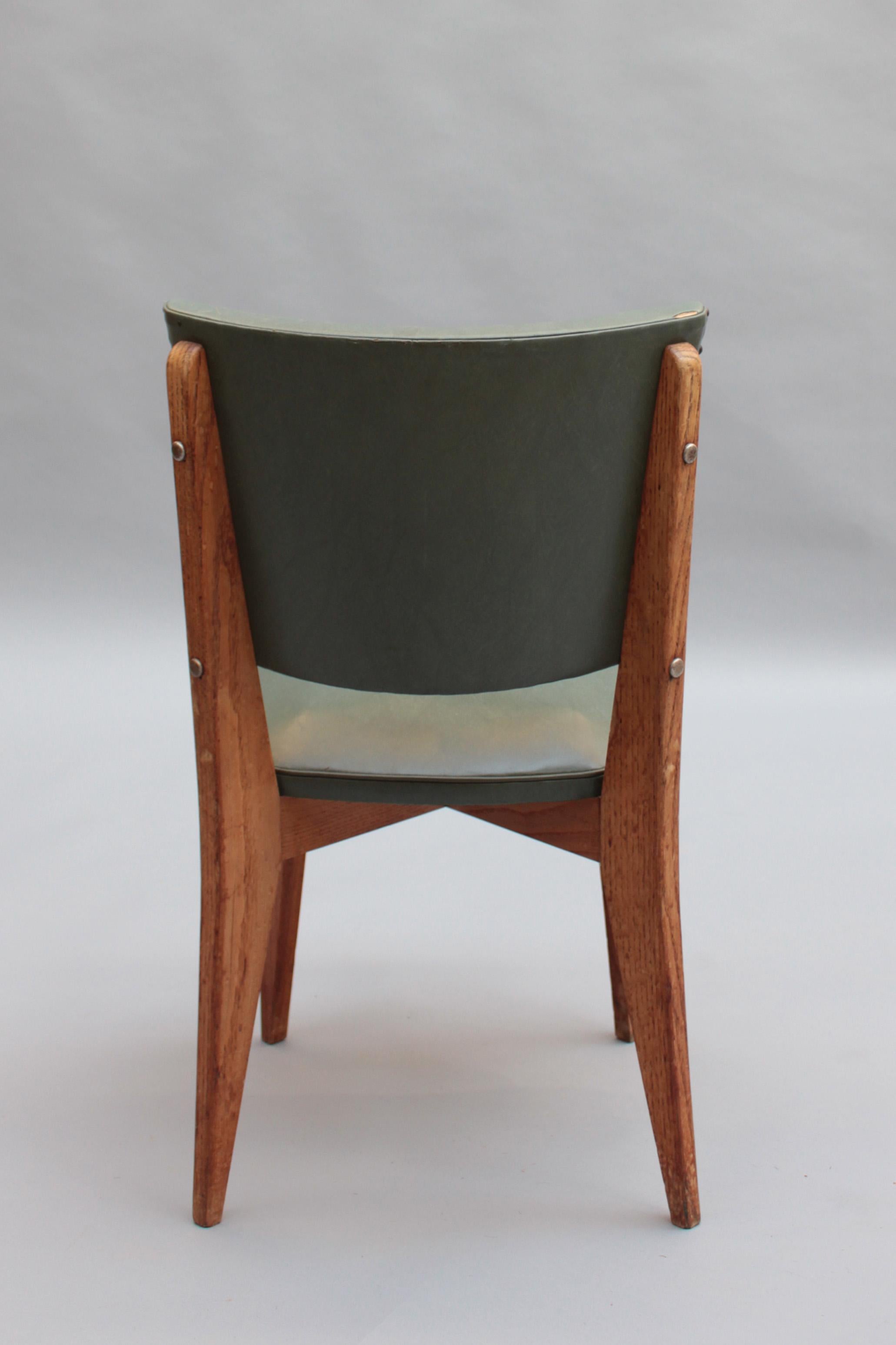 Quercia Set di 4 raffinate sedie da pranzo francesi degli anni '50 in Oak in vendita