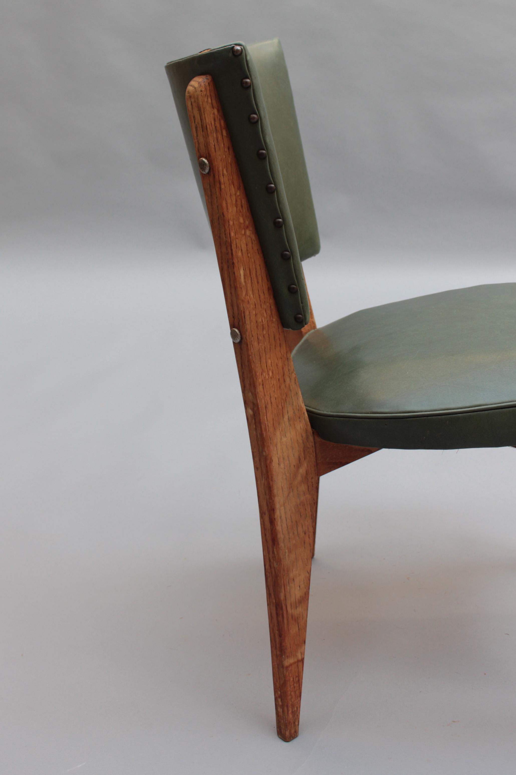 Set di 4 raffinate sedie da pranzo francesi degli anni '50 in Oak in vendita 2