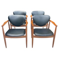 Set of 4 Finn Juhl Attributed Mid Century Walnut Dining Chairs, Denmark, 1950s