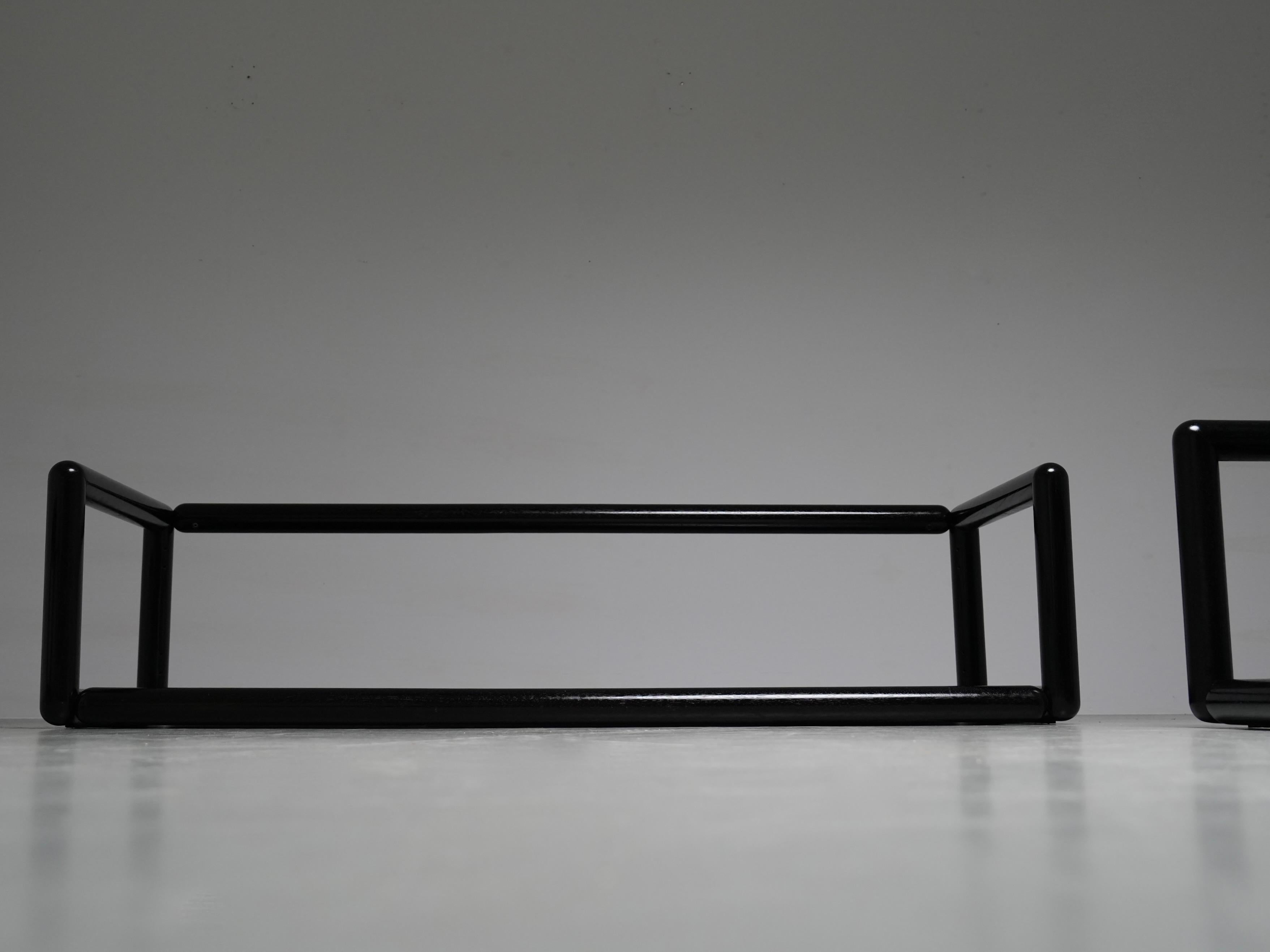 Set of 4 first edition Carlo Scarpa 'Cornaro' Sofa's for Simon, Italy, 1970's For Sale 1
