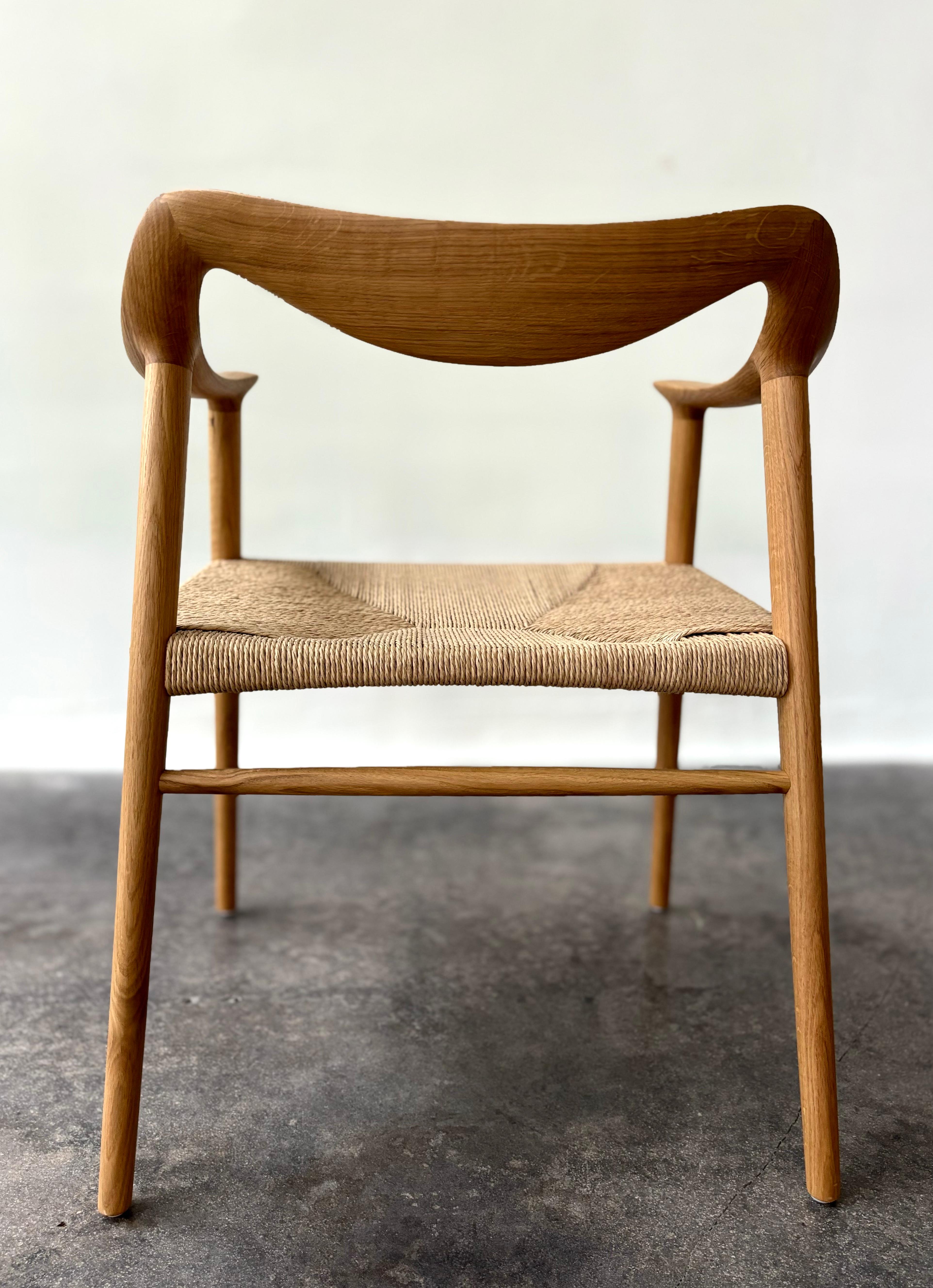 Fait main Ensemble de 4 chaises de salle à manger Fjord Fiesta Bambi, comme neuves produites en Norvège en 2023 en vente