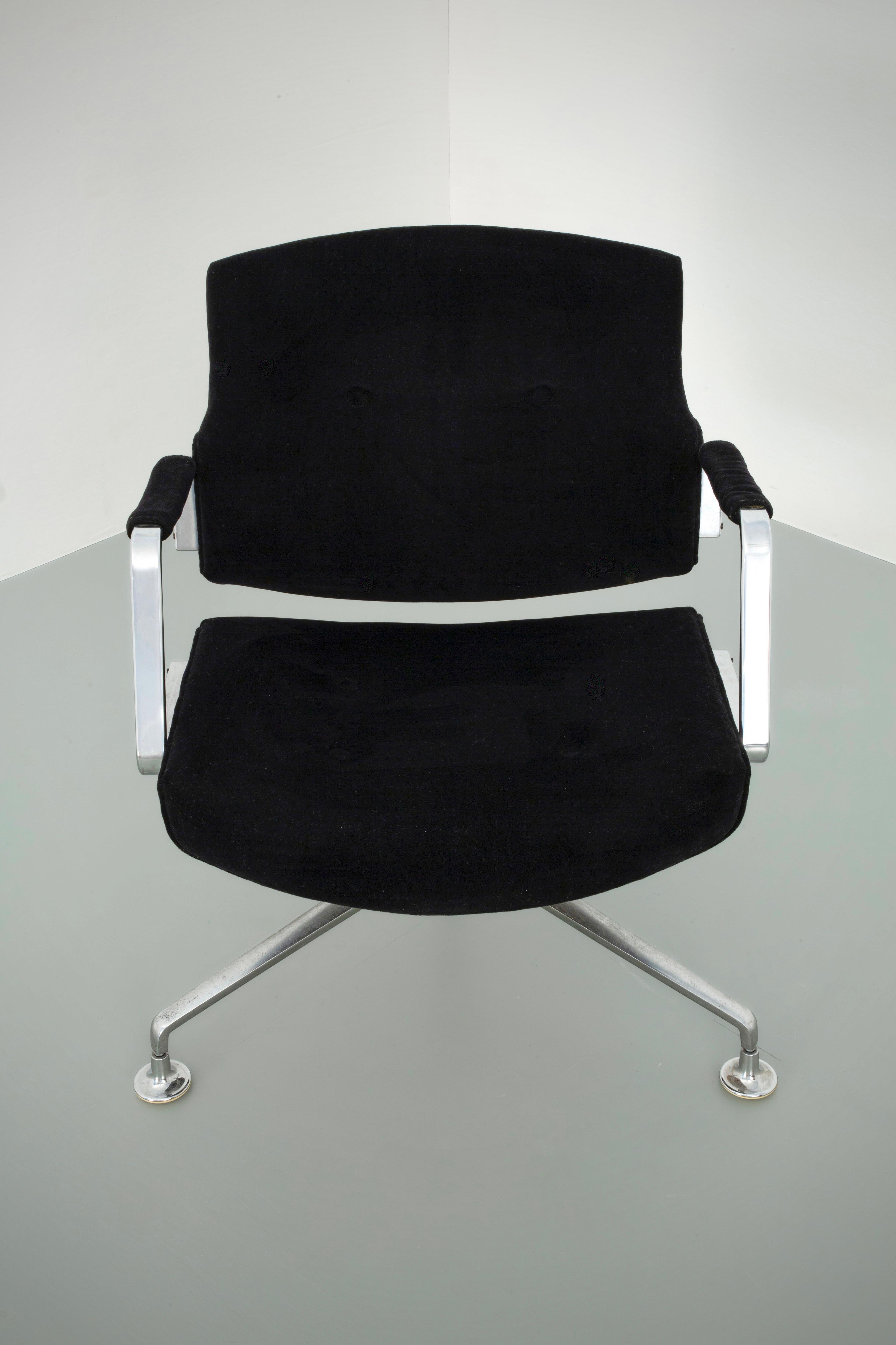Metal Set of 4 FK 84 Armchairs by Fabricius and Kastholm for Kill Int., Denmark, 1962 For Sale