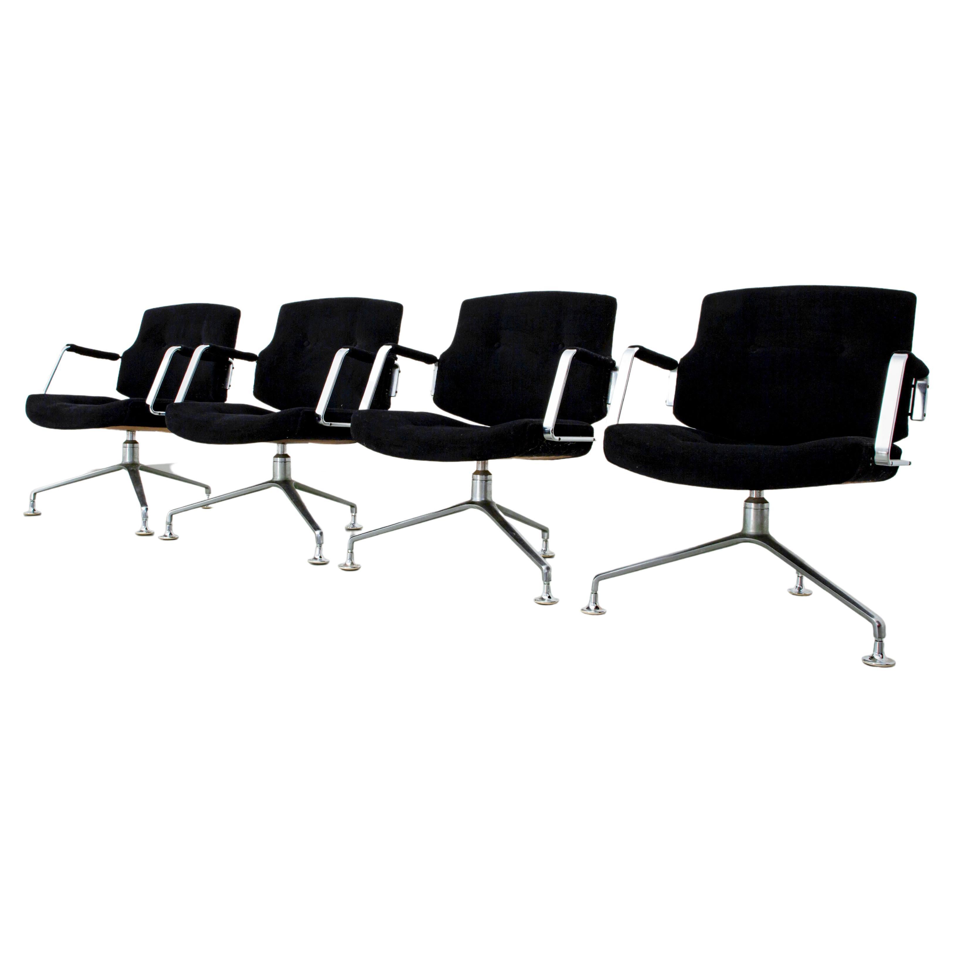 Ensemble de 4 fauteuils FK 84 de Fabricius et Kastholm pour Kill Int., Danemark, 1962 en vente