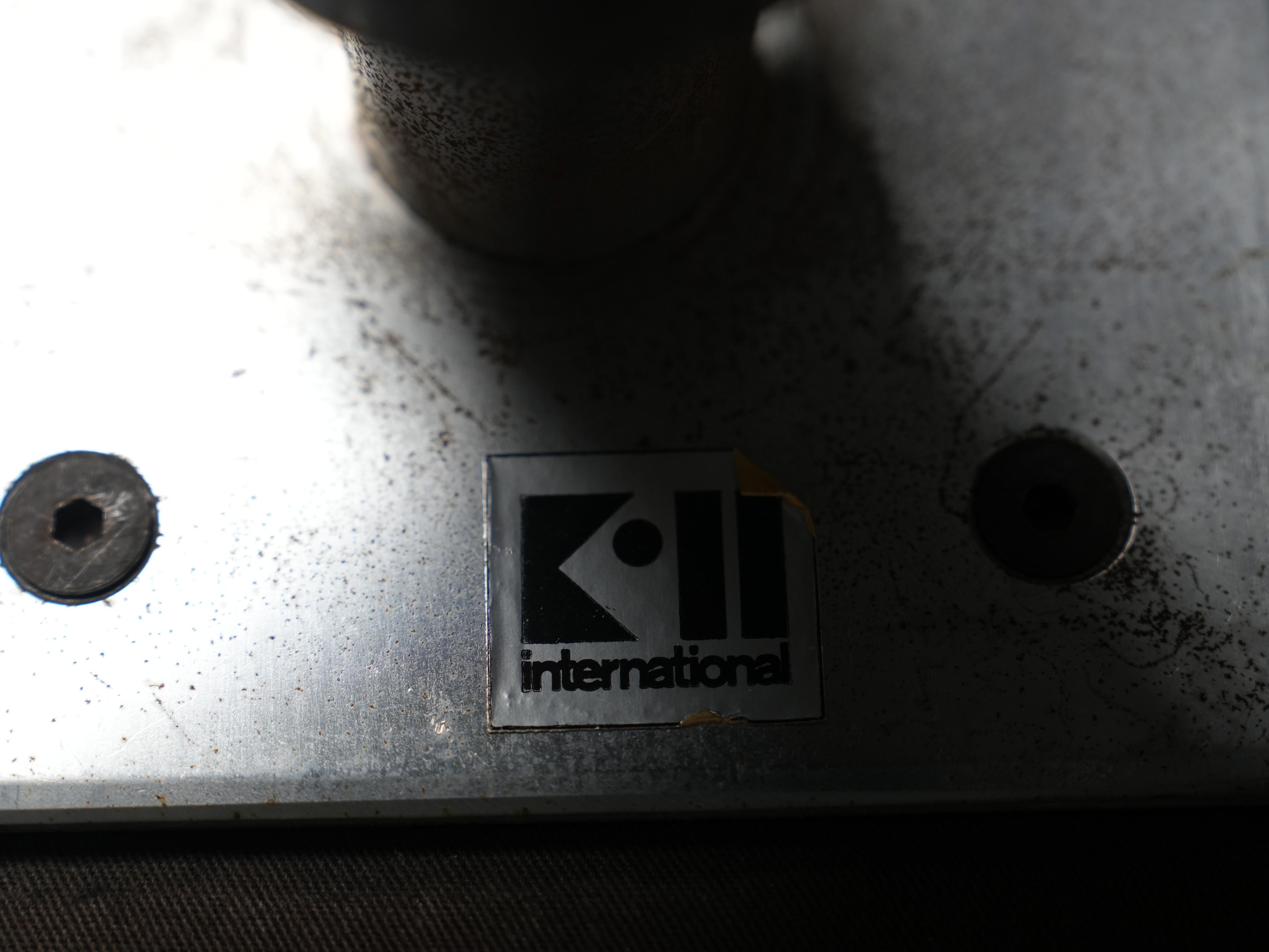 Set di 4 poltrone FK 84 di Farbicius e Kastholm in velluto e metallo, anni '60 in vendita 3