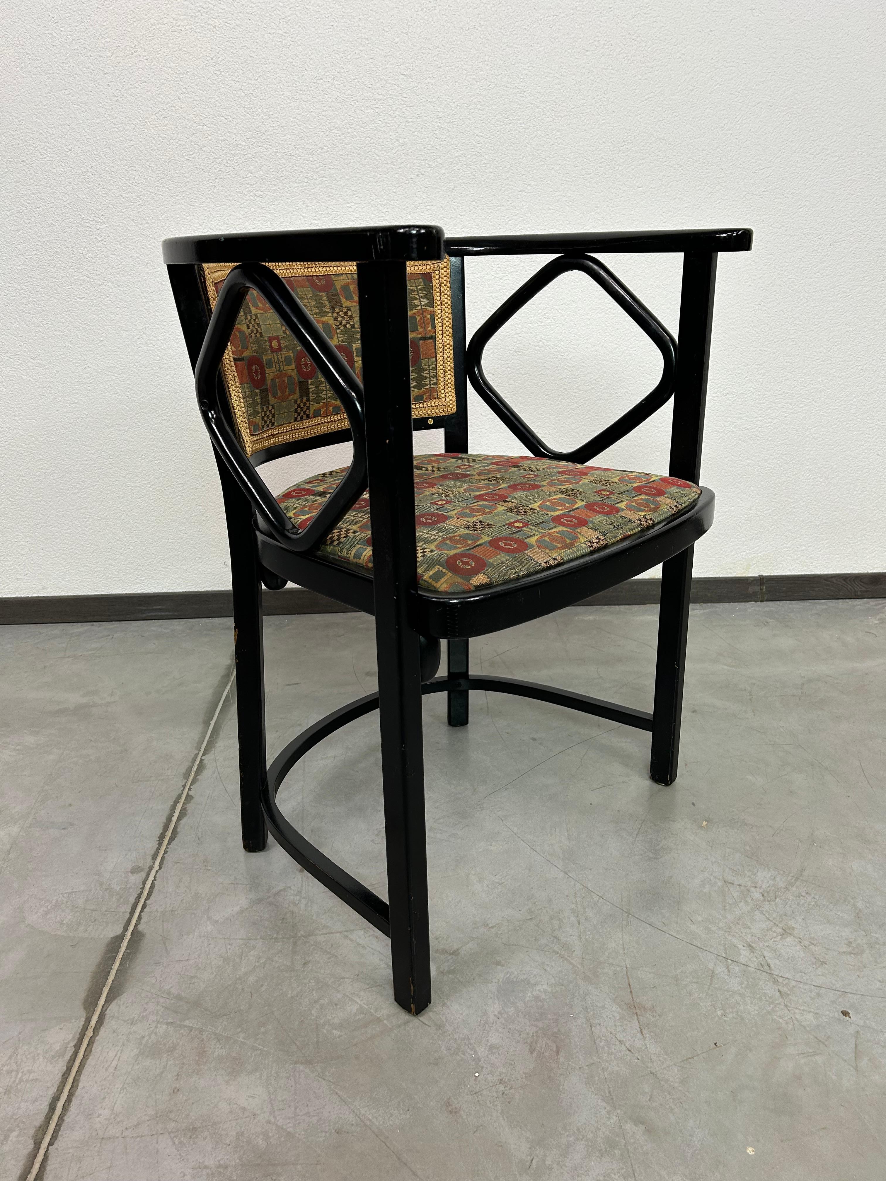 Set of 4 Fledermaus chairs by Josef Hoffmann For Thonet In Good Condition For Sale In Banská Štiavnica, SK