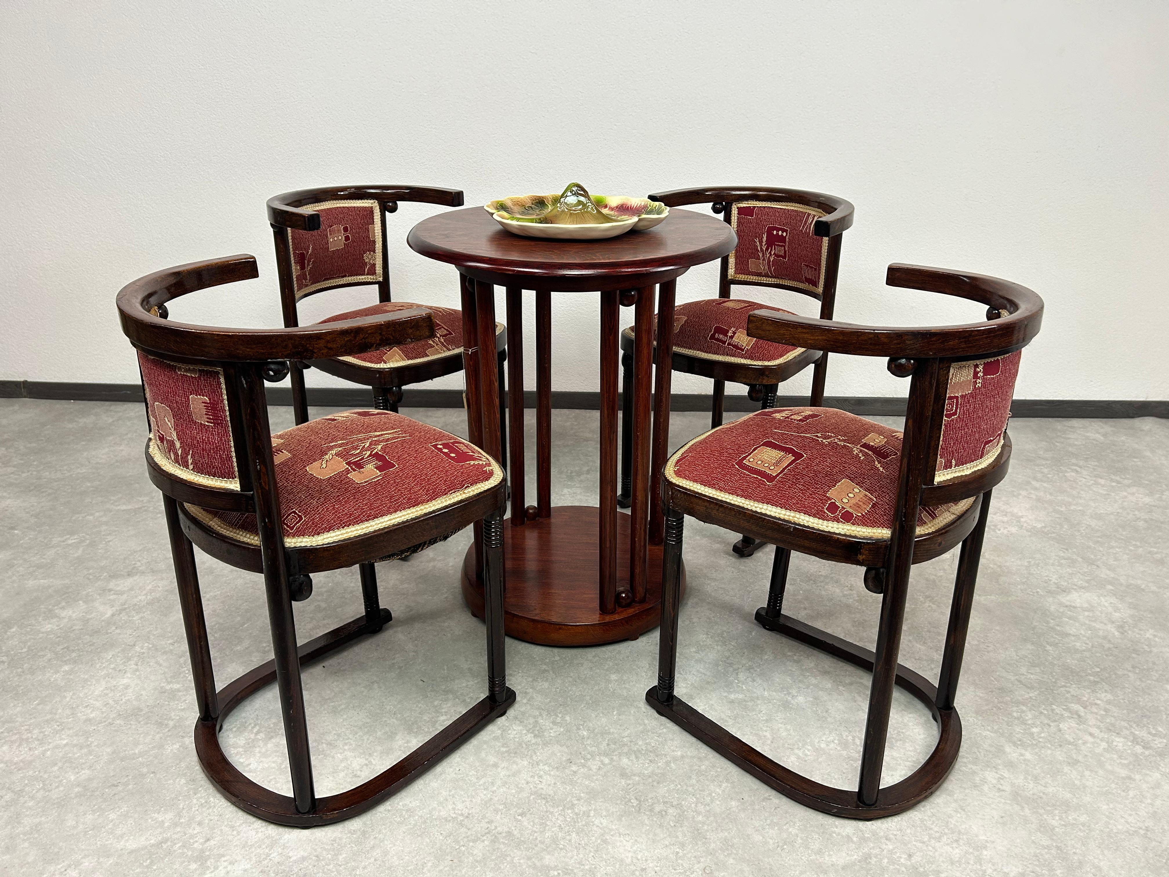 Set of 4 Fledermaus chairs no.728 arch. Josef Hoffmann in very nice original condition with signs of use.