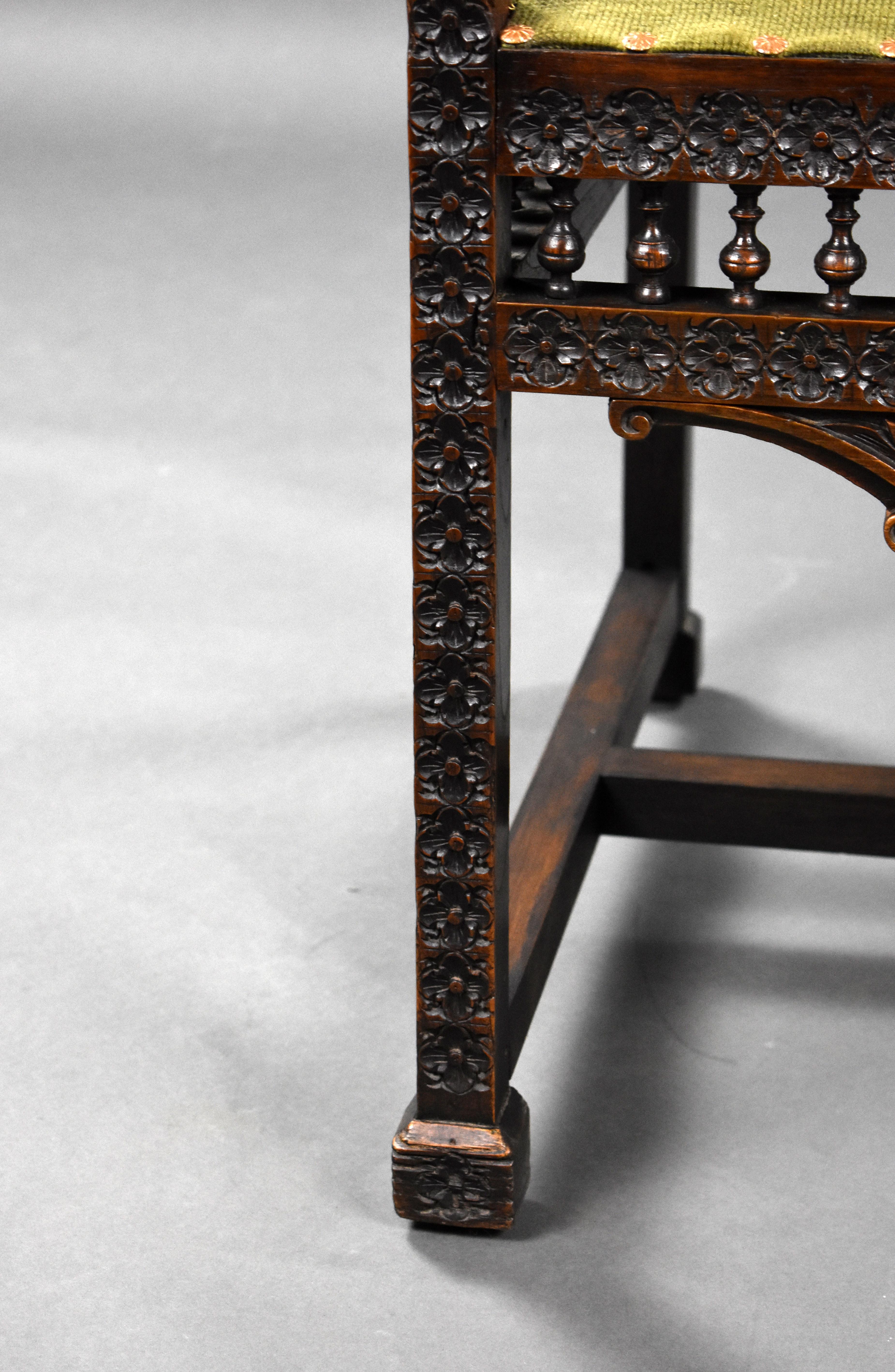 Set of 4 Flemish Carved Oak Chairs 8
