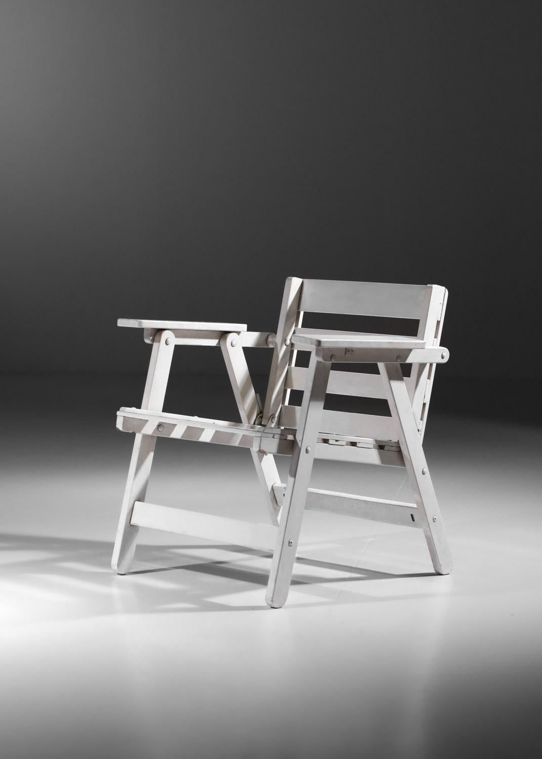 Set of 4 foldable garden chairs from the 70s and 80s in white lacquered wood For Sale 1