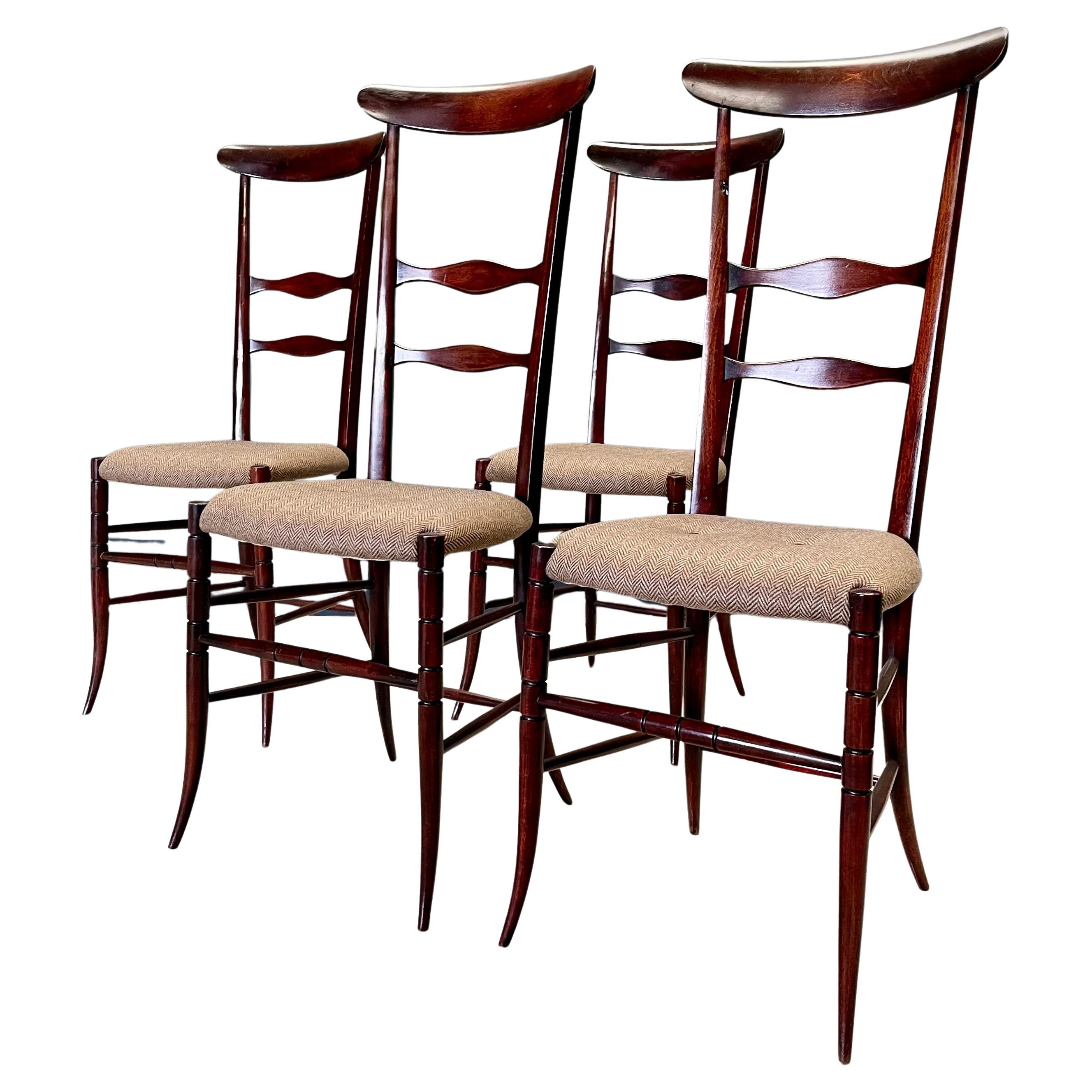 Fratelli Levaggi and Guiseppe Gaetano Descalzi Chaises de salle à manger