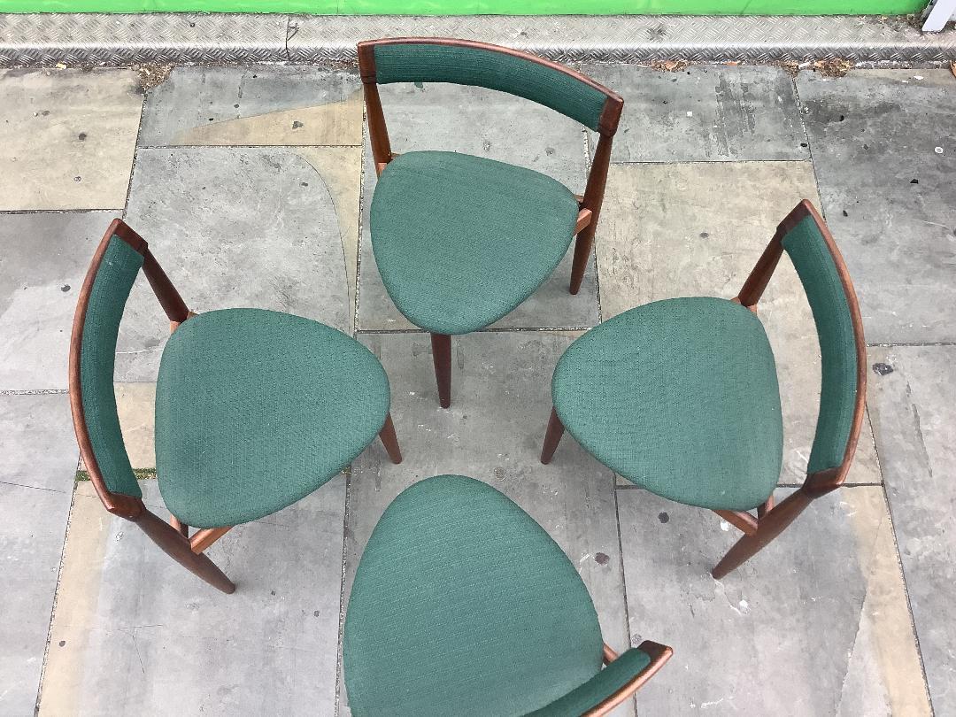 Danish Set of 4 Frem Rojle dining chairs by Hans Olsen