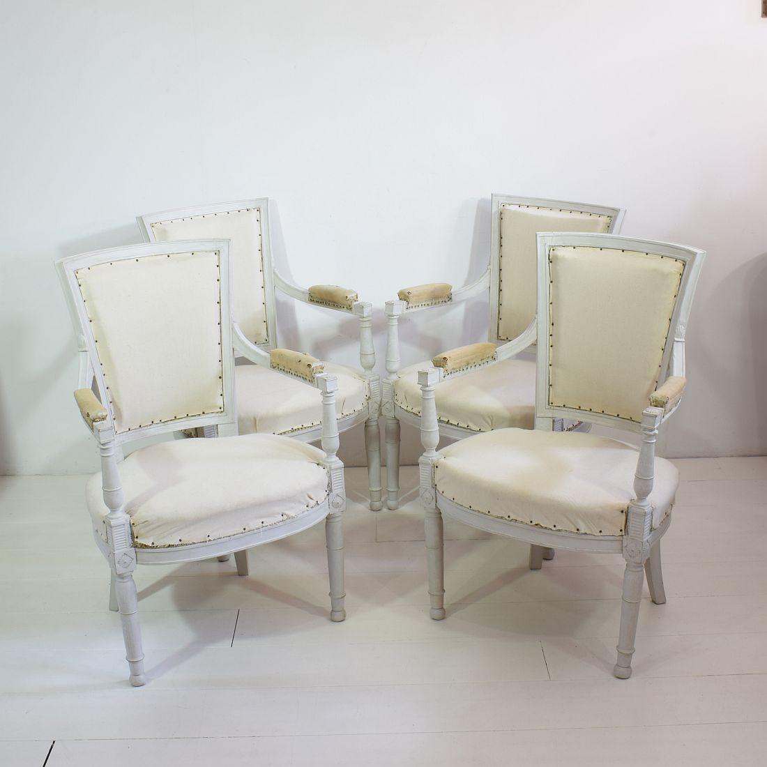 Set of 4 French 18th Century Directoire Chairs In Good Condition In Buisson, FR