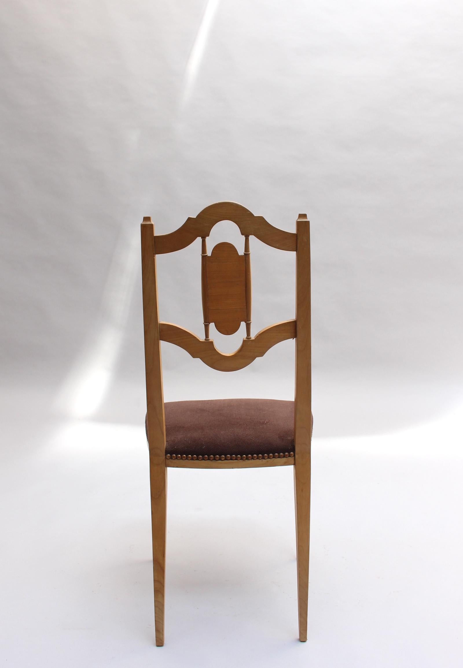 Satz von 4 französischen Art-Déco-Beistellstühlen aus Kirschbaumholz von Georges Soutiras (Kirsche) im Angebot