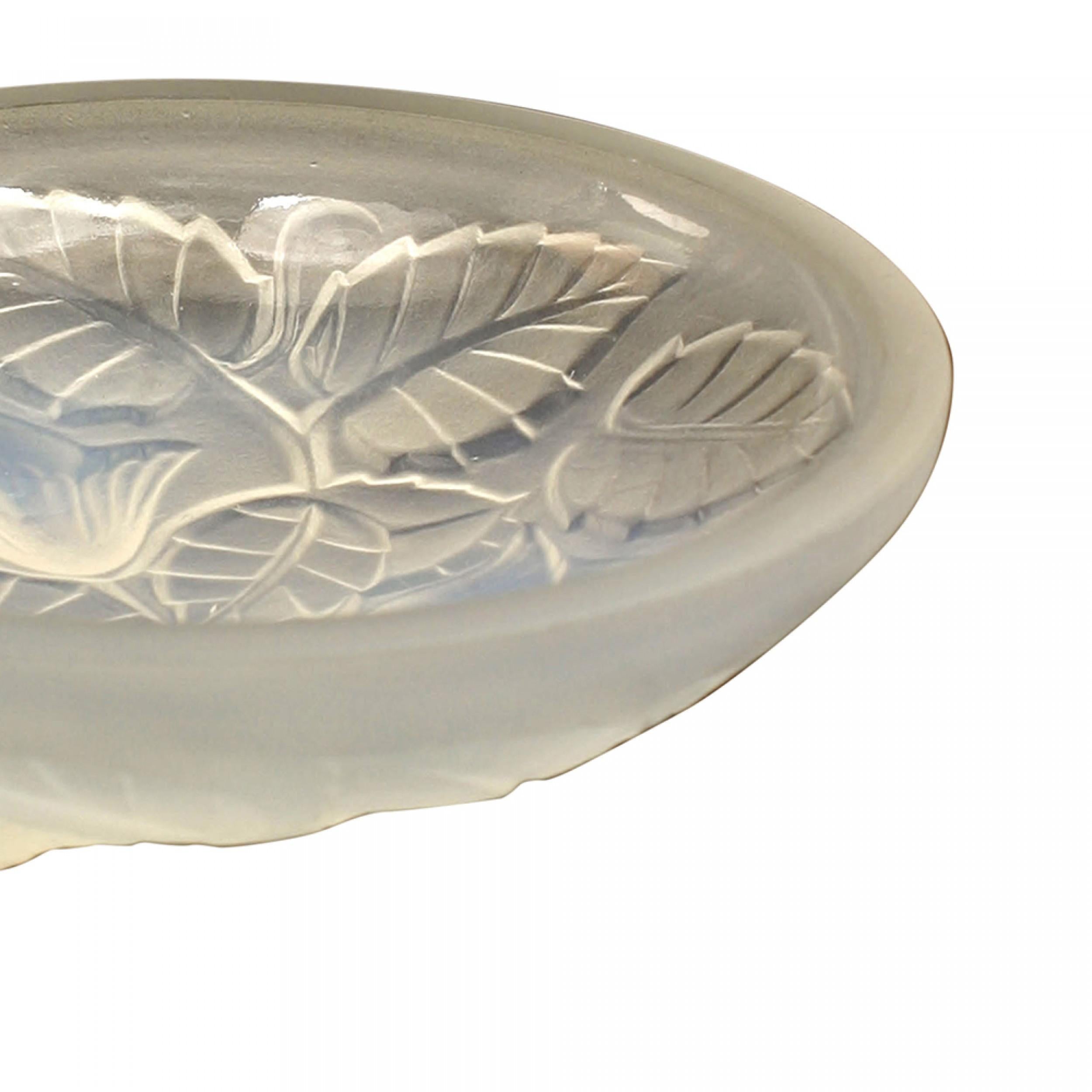 Juego de 4 cuencos de cristal opalescente art déco francés Art Decó en venta