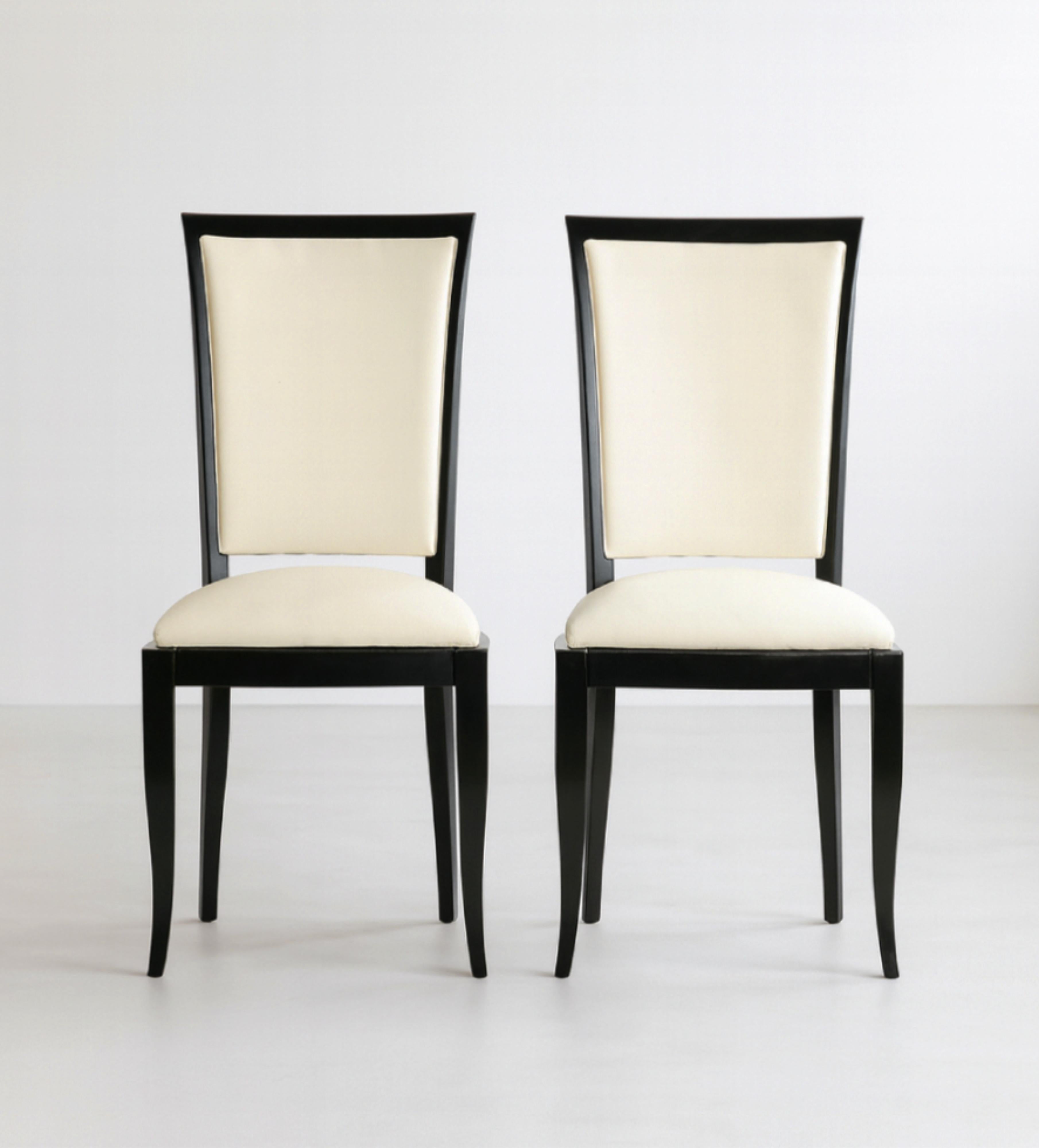 Set of 4 French Black Lacquer Art Deco Dining Chair, 20th Century (Art déco) im Angebot