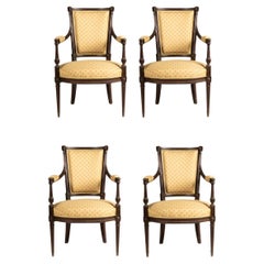 Ensemble de 4 fauteuils sculptés français, Louis XVI, 19ème siècle