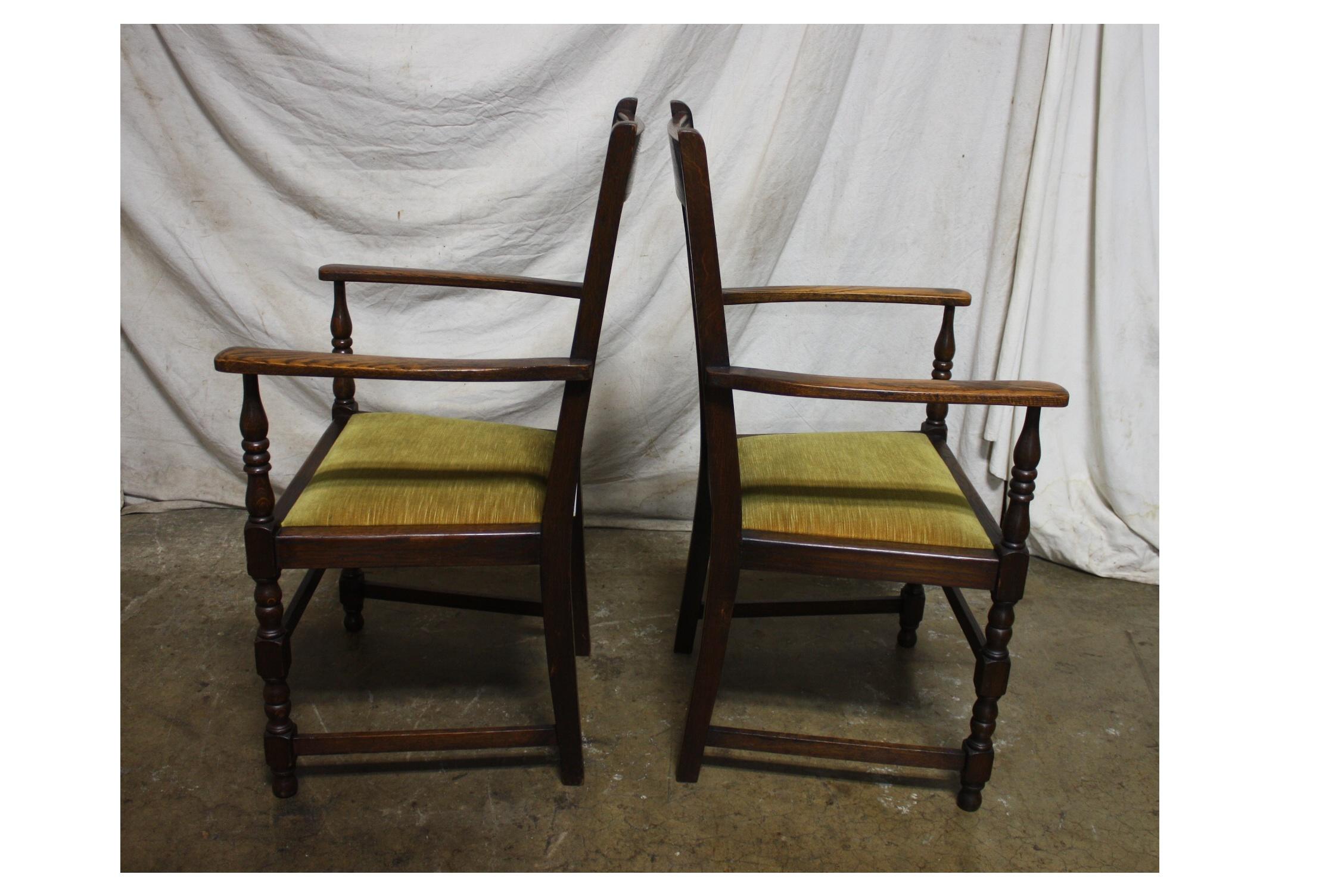 Set of 4 French Chairs and 2 Armchairs For Sale 10