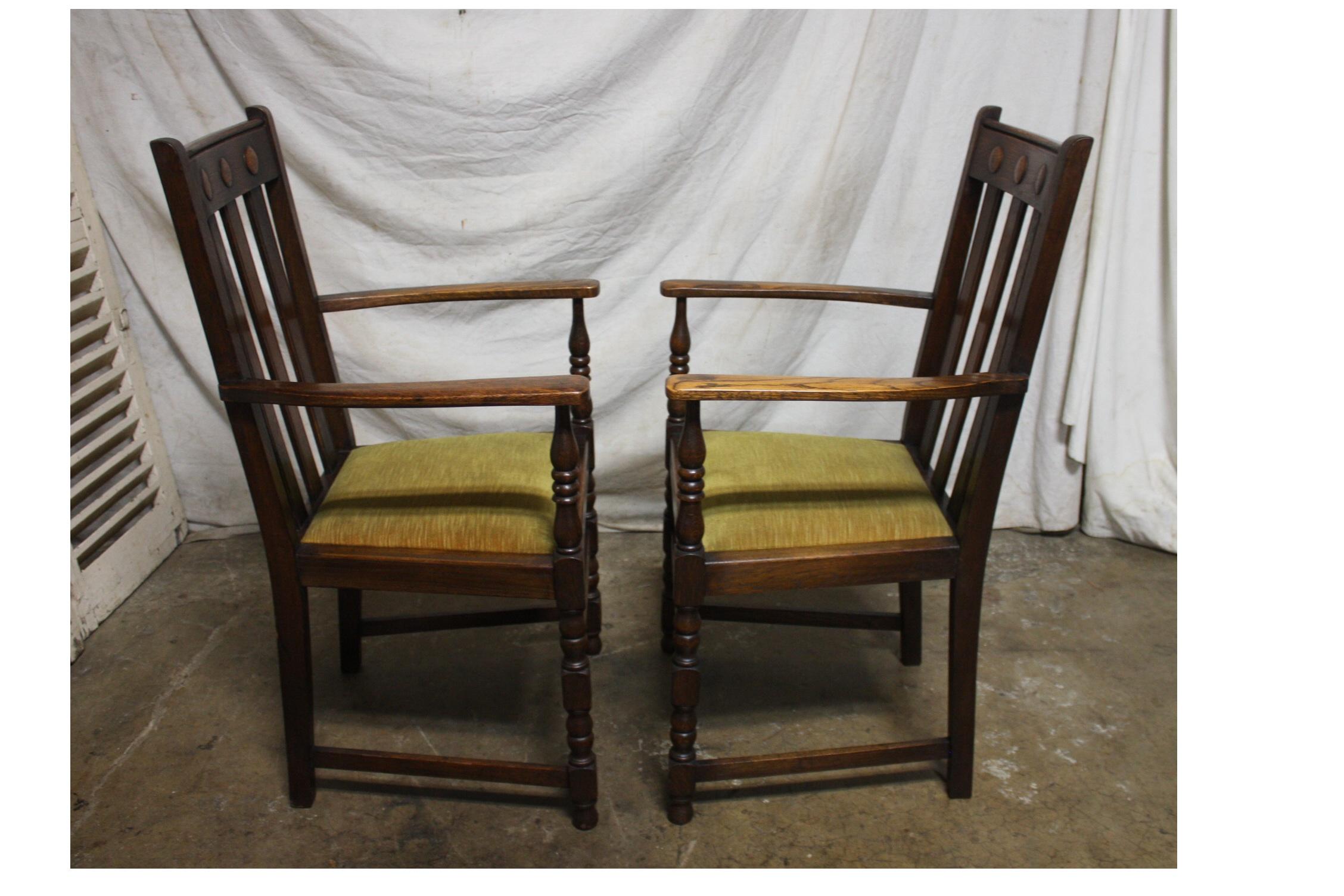 Set of 4 French Chairs and 2 Armchairs For Sale 12