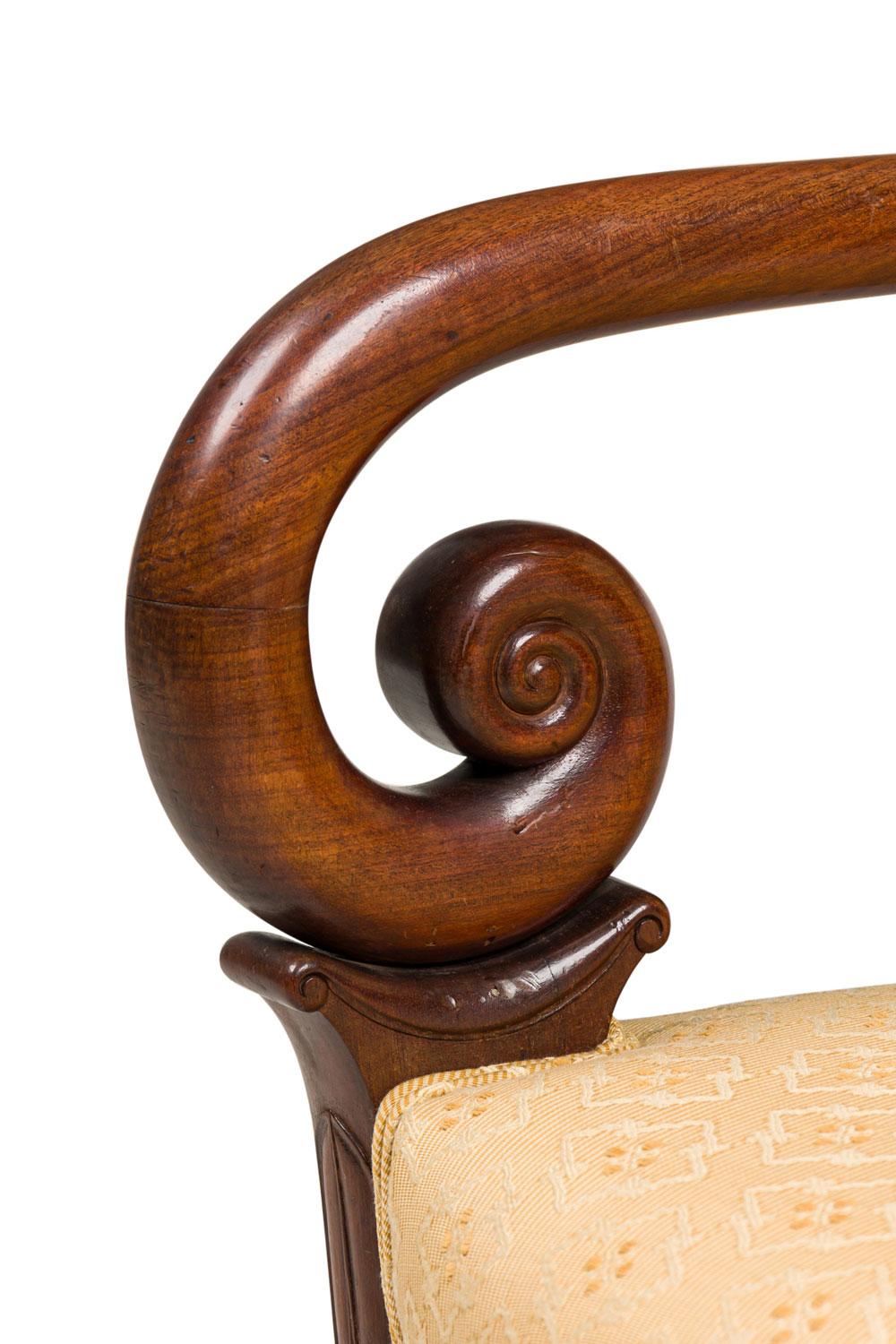 Satz von 4 französischen Directoire-Lockensesseln im Angebot 2