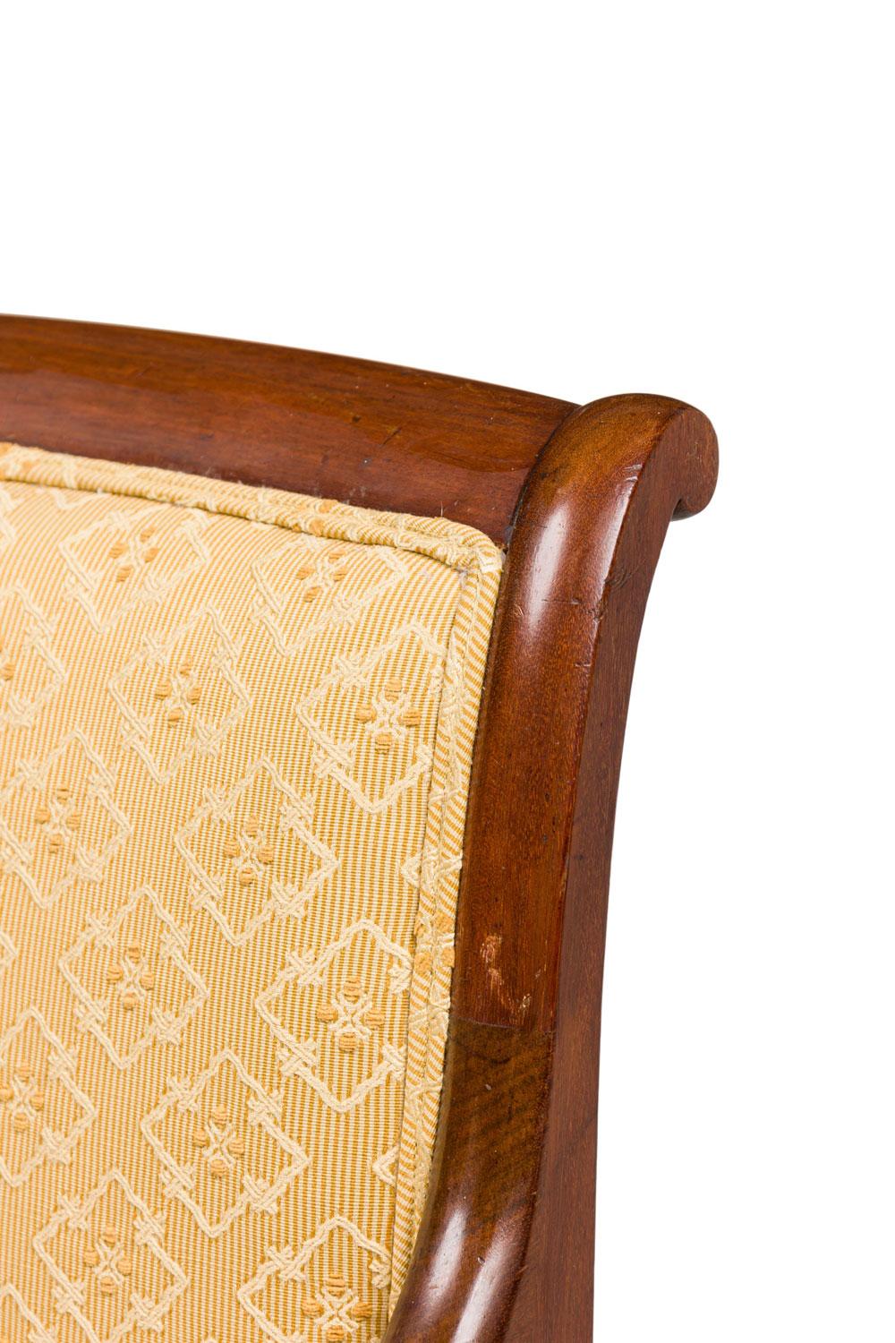 Satz von 4 französischen Directoire-Lockensesseln im Angebot 3