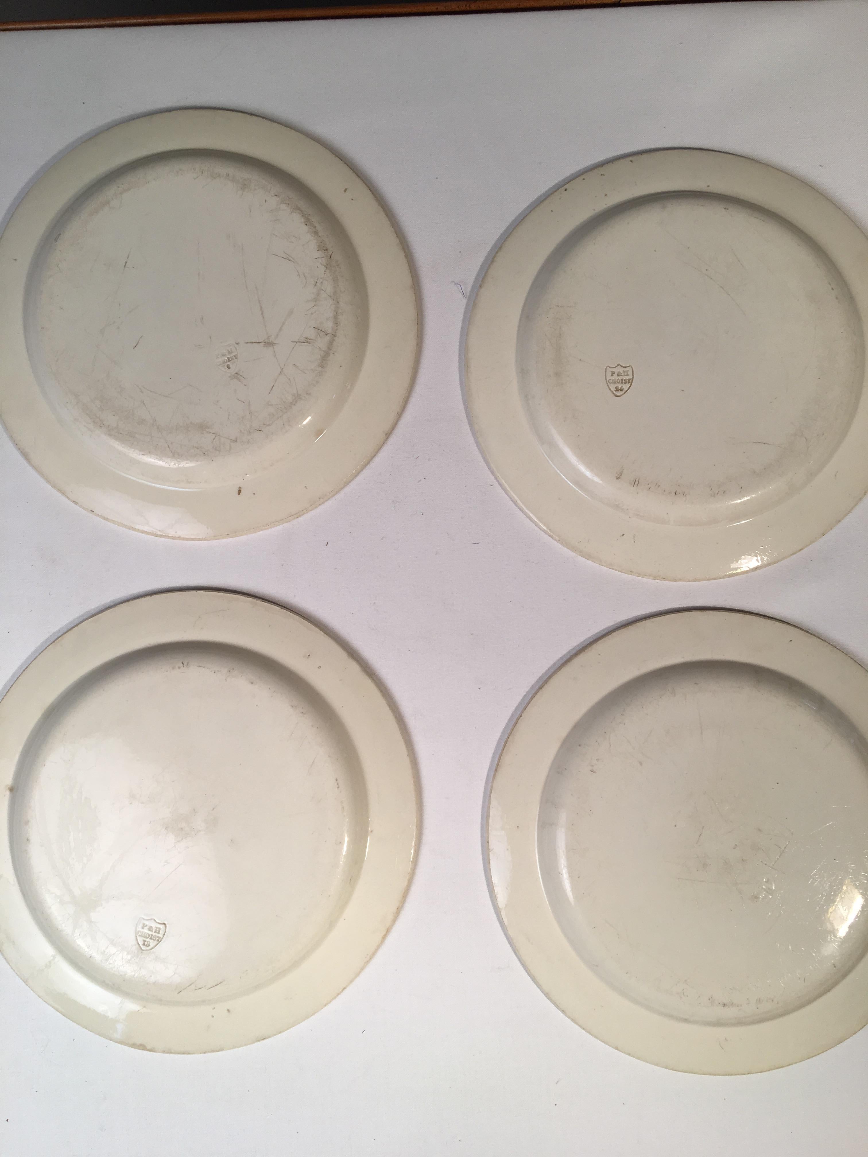 19th Century Set of 4 French Empire Plates, Military Theme
