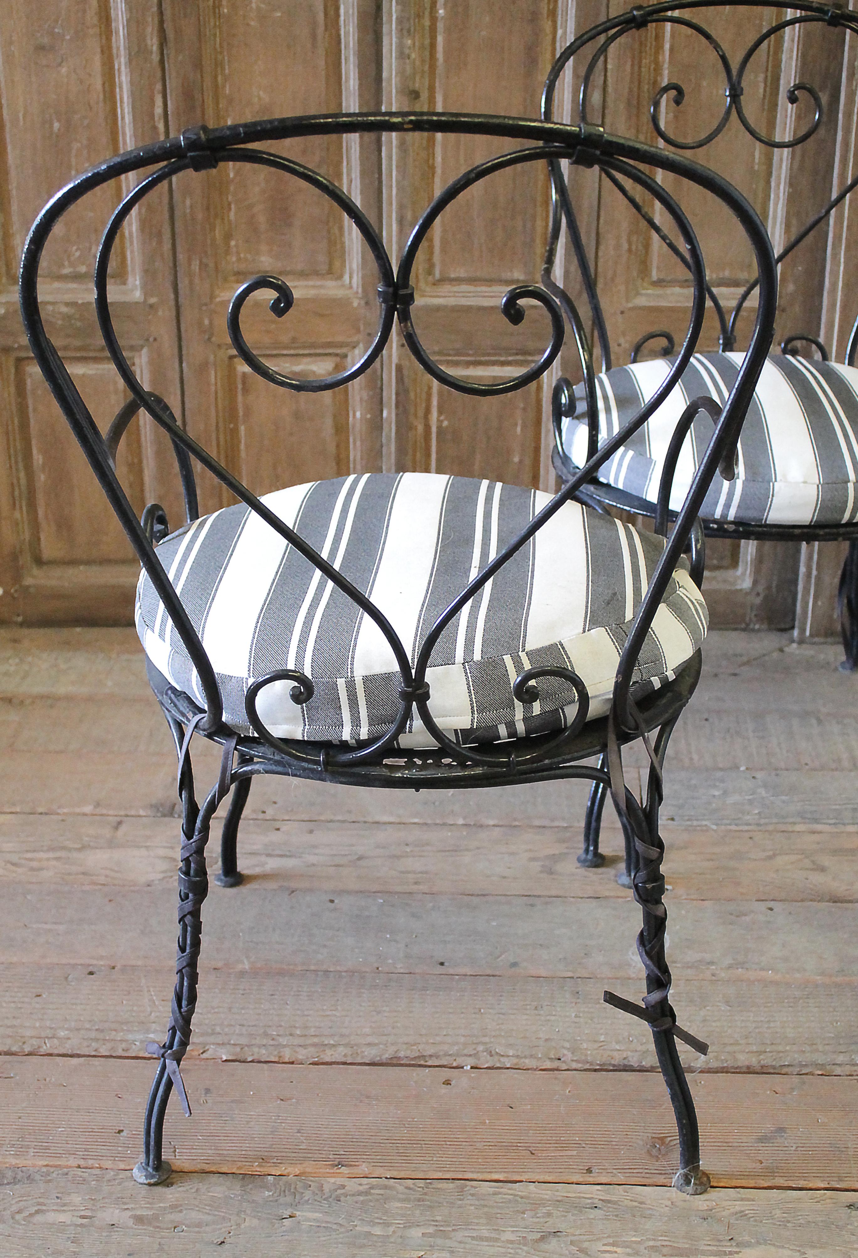 Set of 4 French Iron Bistro Armchairs with Outdoor Cushions In Good Condition In Brea, CA