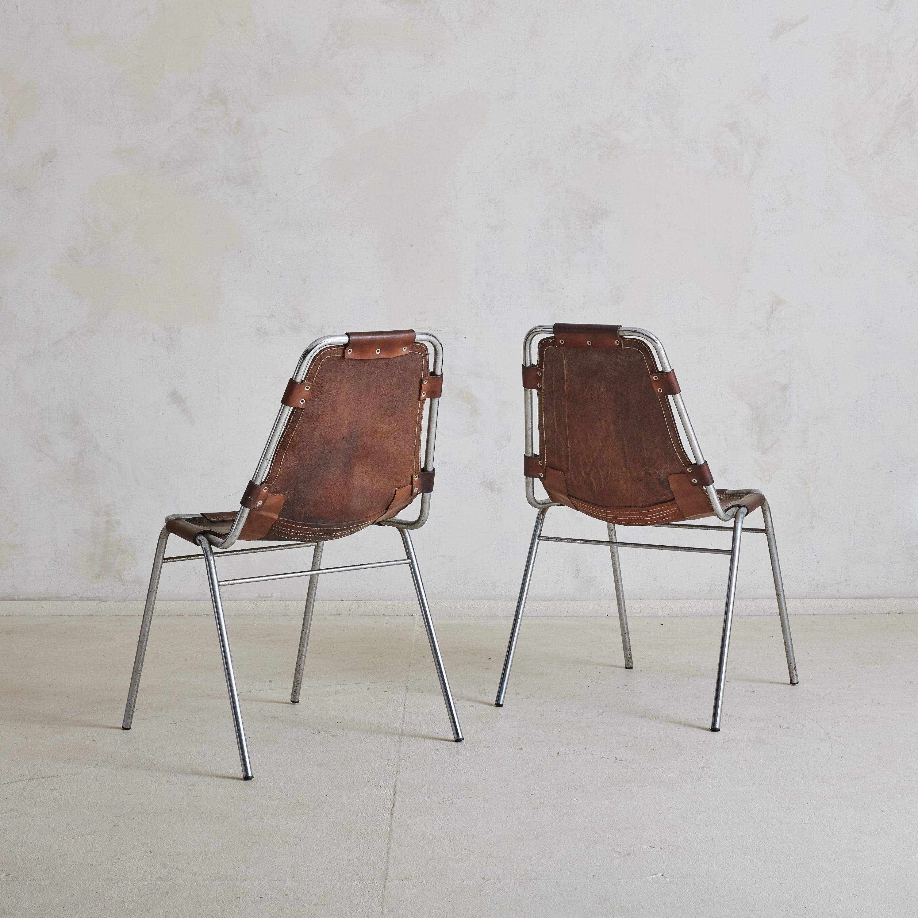 Set of 4 French 'Les Arcs' Brown Leather Chairs Attributed to Charlotte Perriand (Französisch) im Angebot