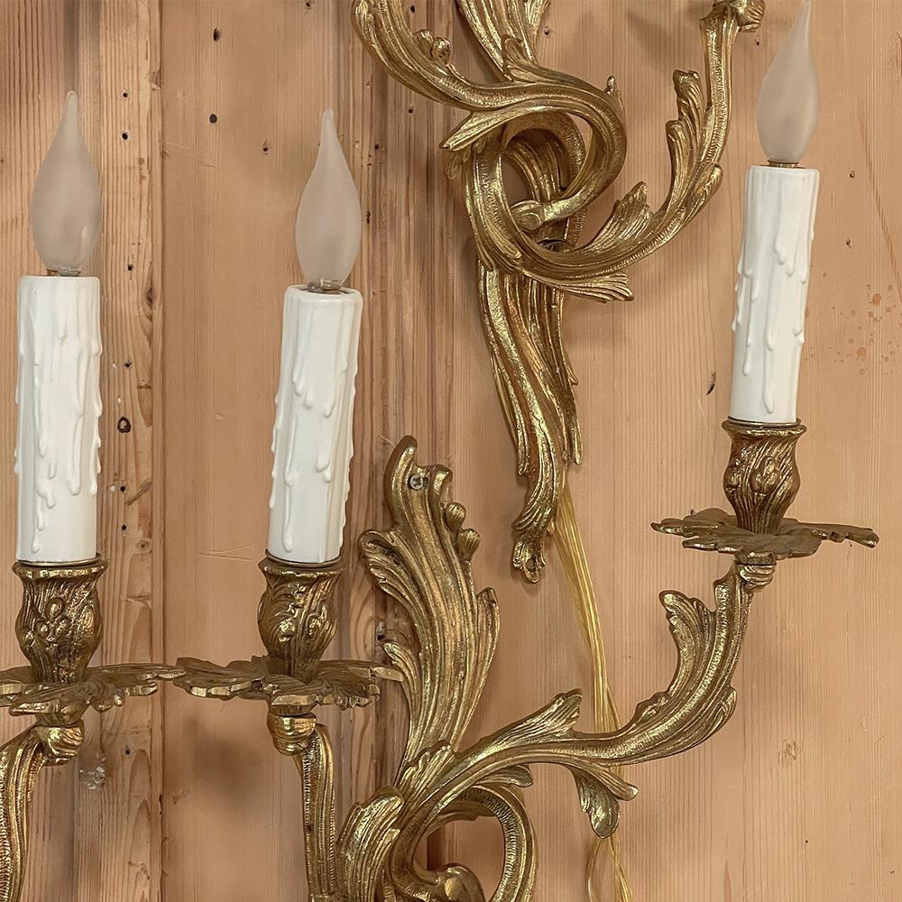 Set of 4 French Louis XV Bronze Electrified Wall Sconces 7