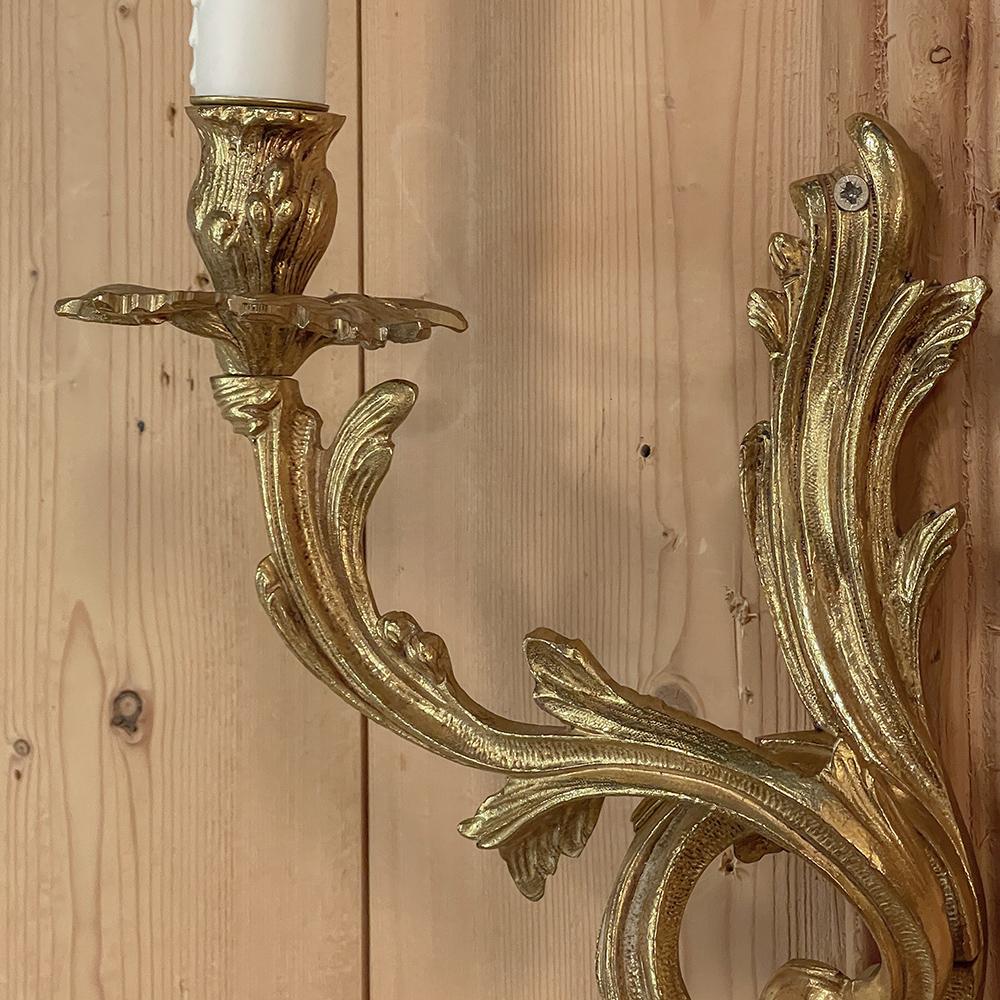 Set of 4 French Louis XV Bronze Electrified Wall Sconces 9