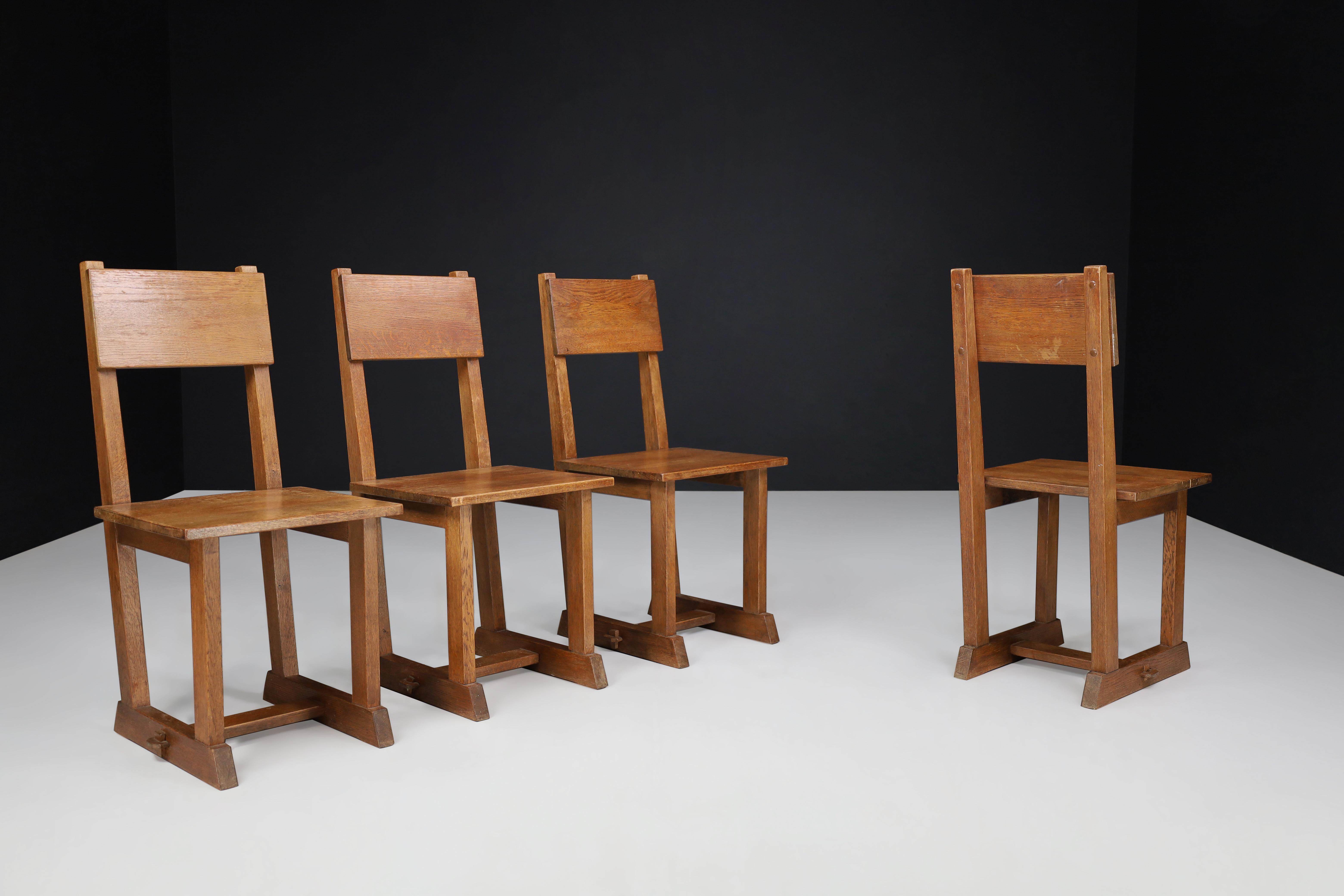 Mid-Century Modern Set of 4 French Oak Dining Chairs, France, 1950s For Sale