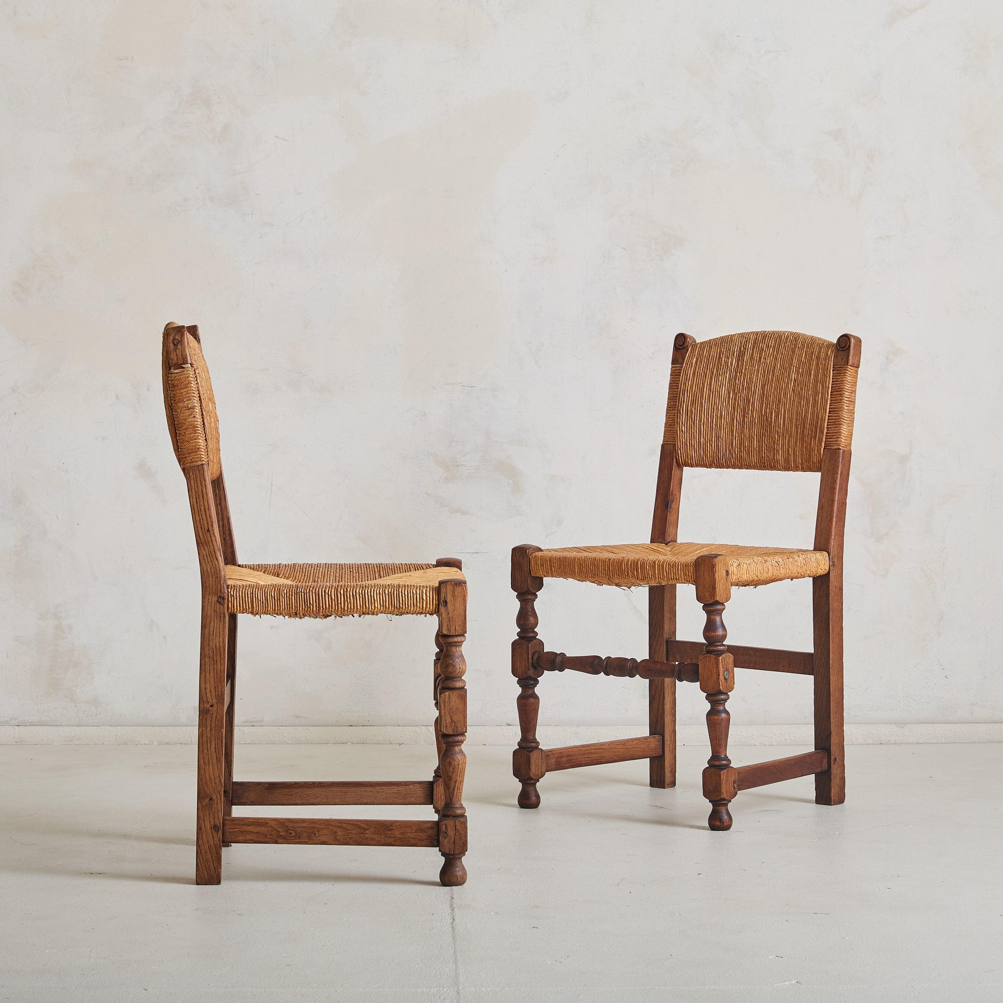 Rustic Set of 4 French Rush + Oak Dining Chairs, 1940s For Sale