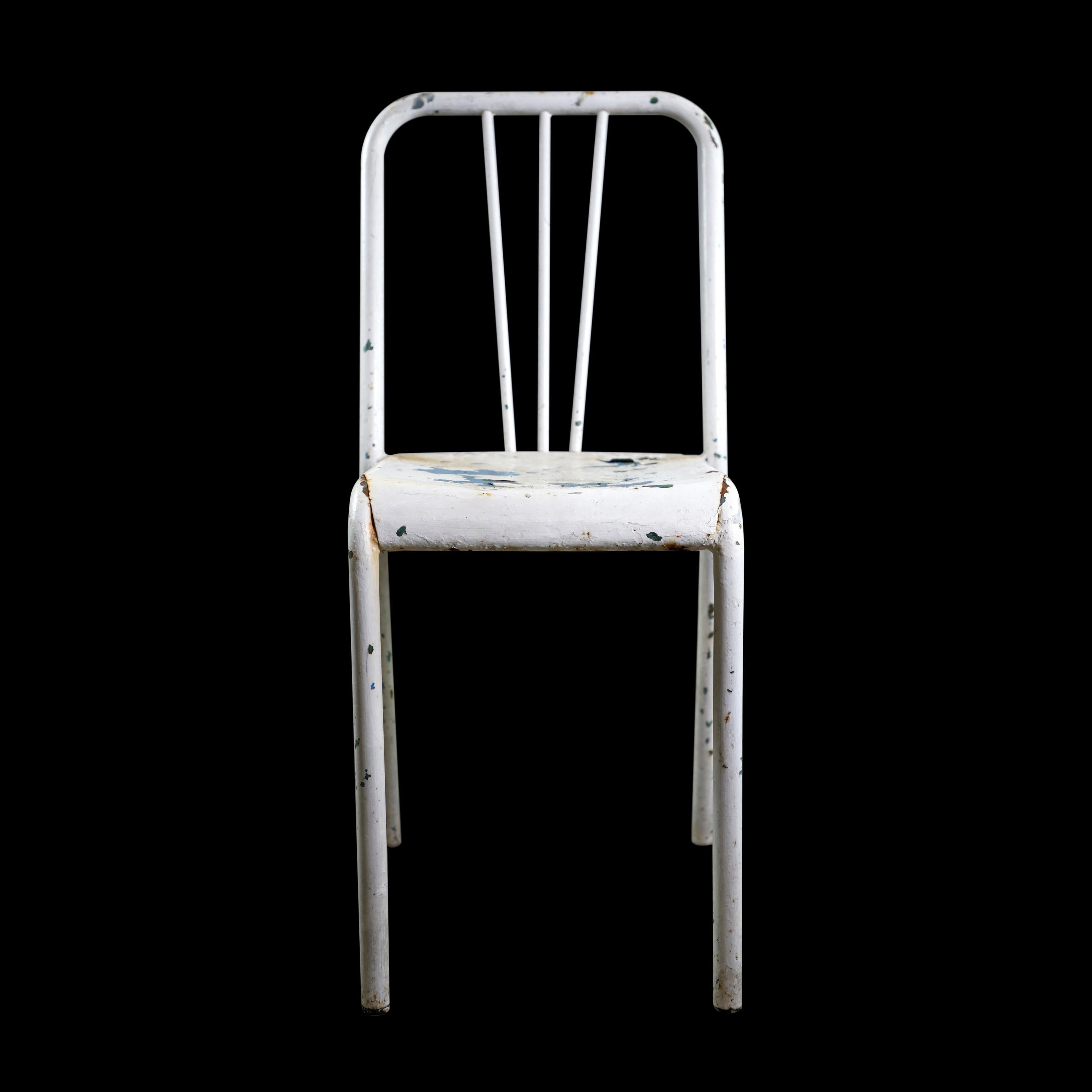 Set of 4 French Tolix Heavy Distressed White Steel Chairs In Fair Condition In New York, NY