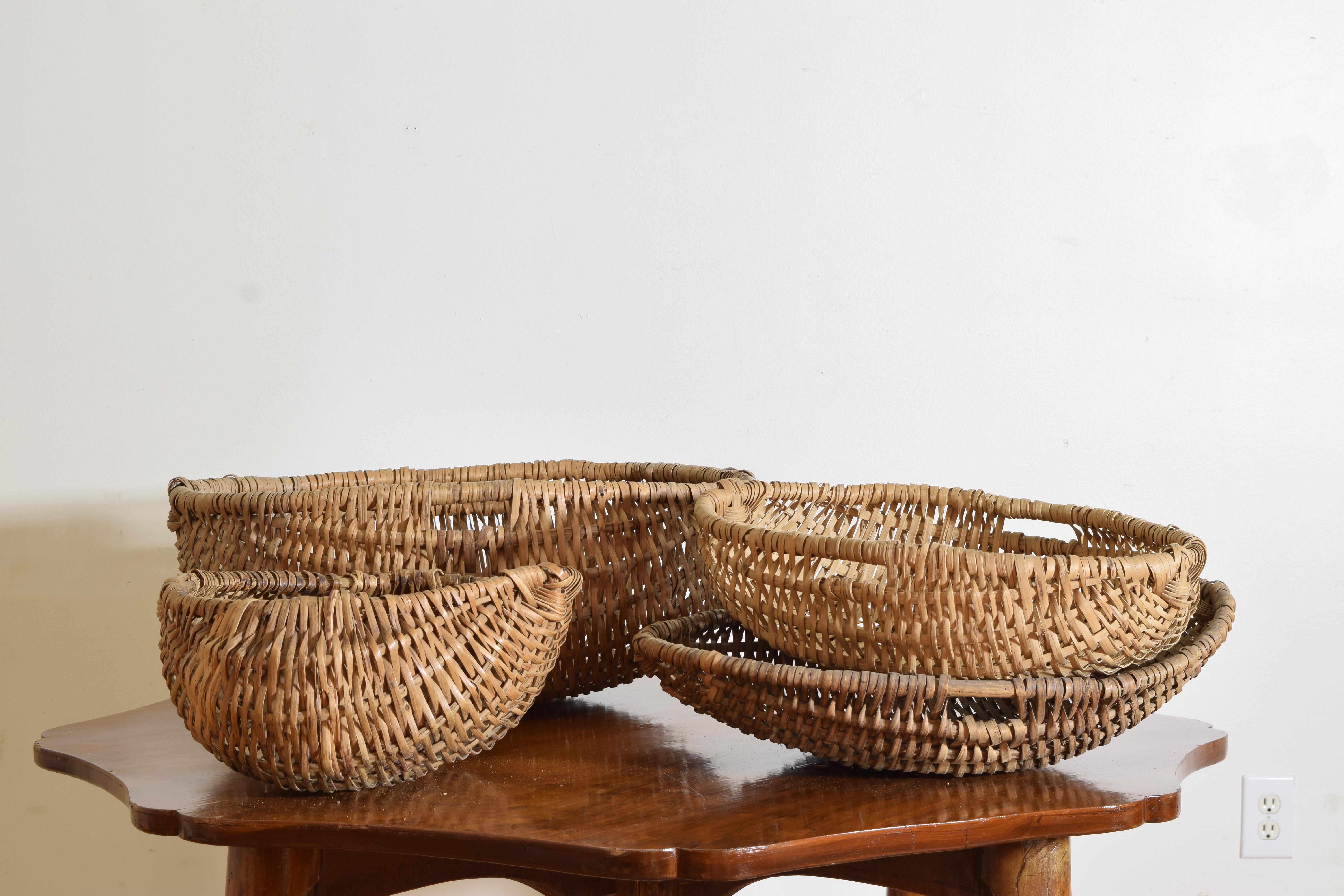 Set of 4 French Woven Baskets, early 20th cen. In Good Condition For Sale In Atlanta, GA