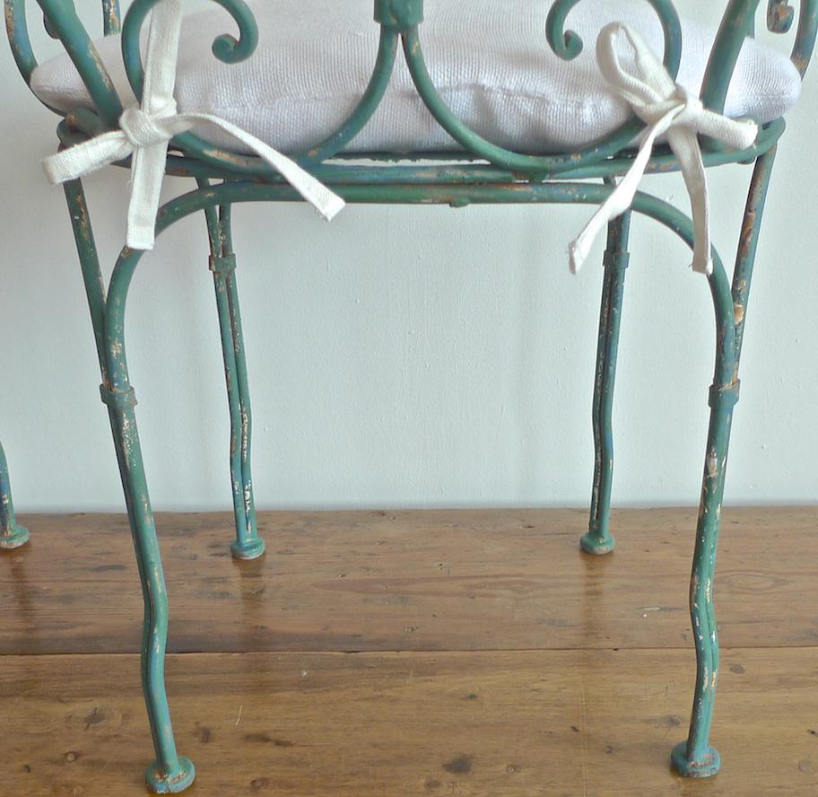 Set of 4 French 19th Century Painted Wrought Iron Bistro Armchairs with Cushions 6