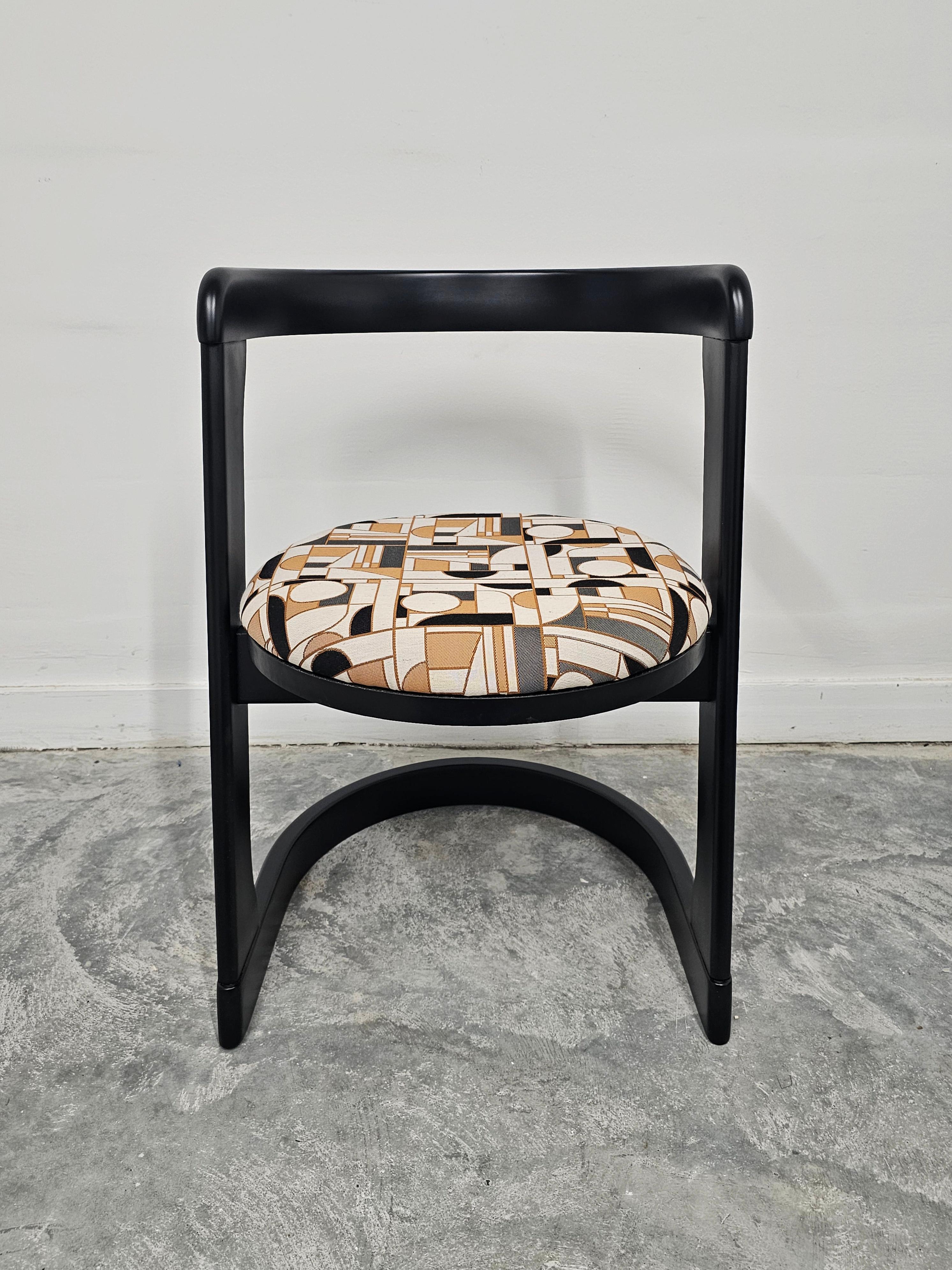 Ensemble de 4 chaises 