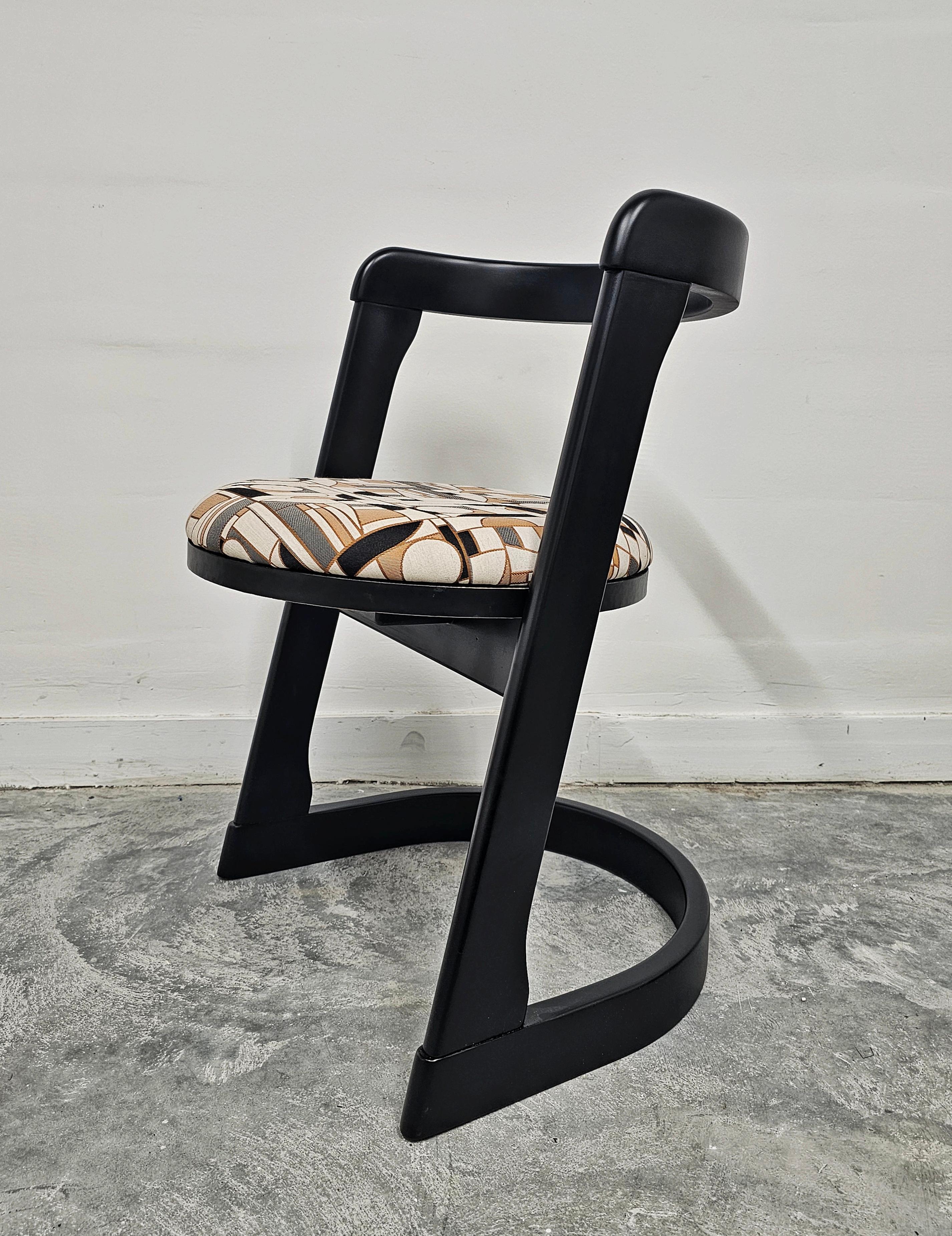 Français Ensemble de 4 chaises 