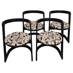 Ensemble de 4 chaises "Hafta" du milieu du siècle dernier entièrement restaurées, conçues par Emile Baumann