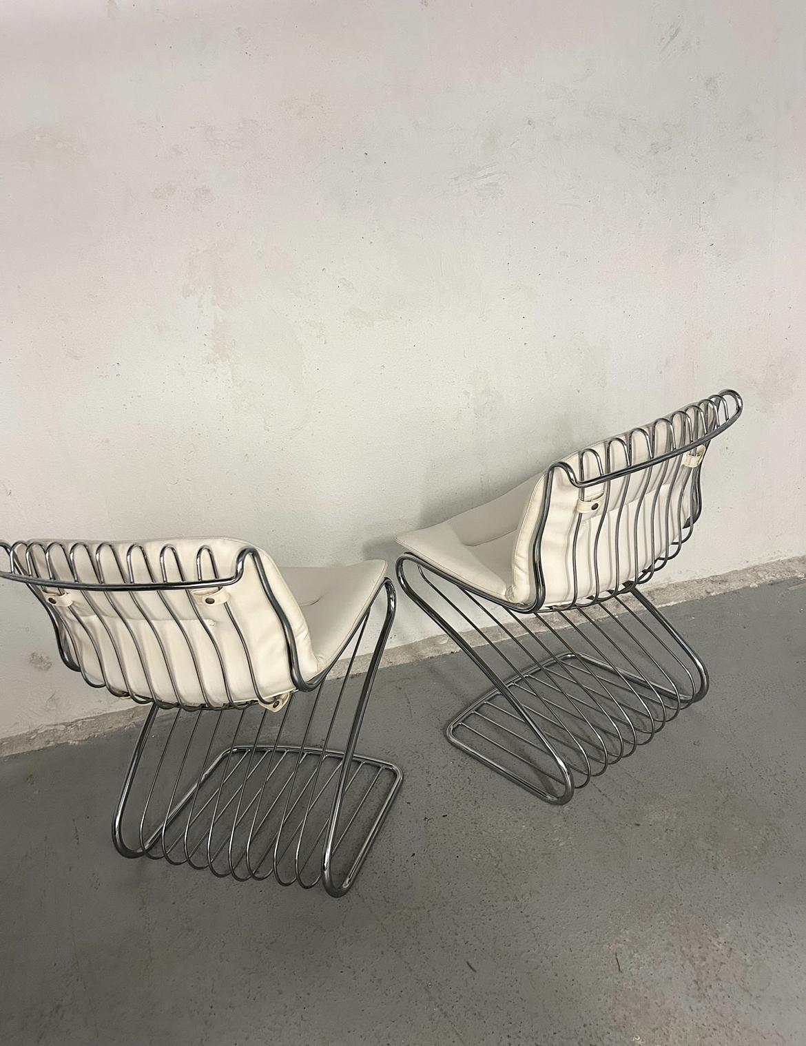 Set of 4 Gastone Rinaldi Wire Chrome Cantilever Chairs In Good Condition In Brooklyn, NY