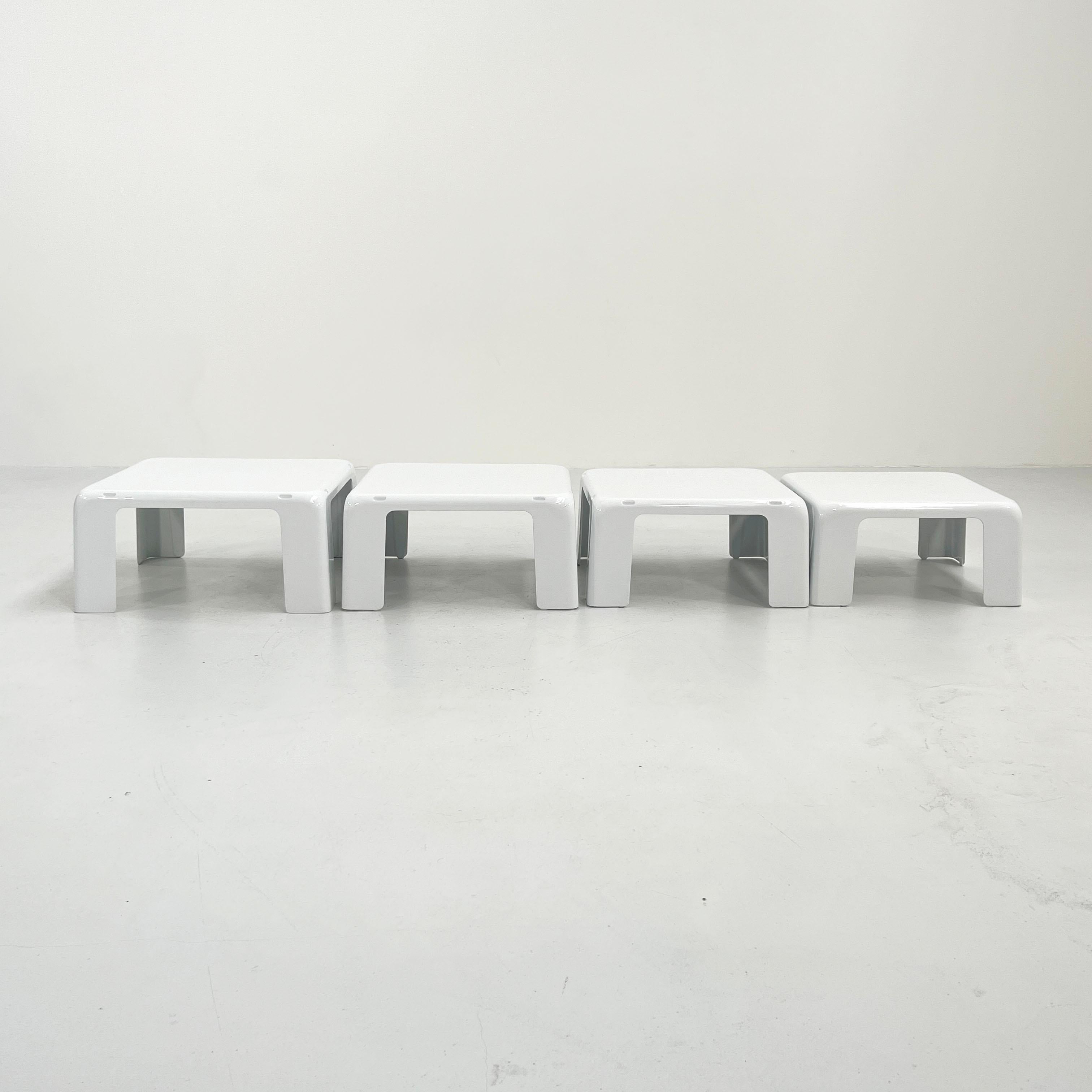 Set of 4 Gatti Side Tables by Mario Bellini for C&B Italia, 1960s In Good Condition In Ixelles, Bruxelles