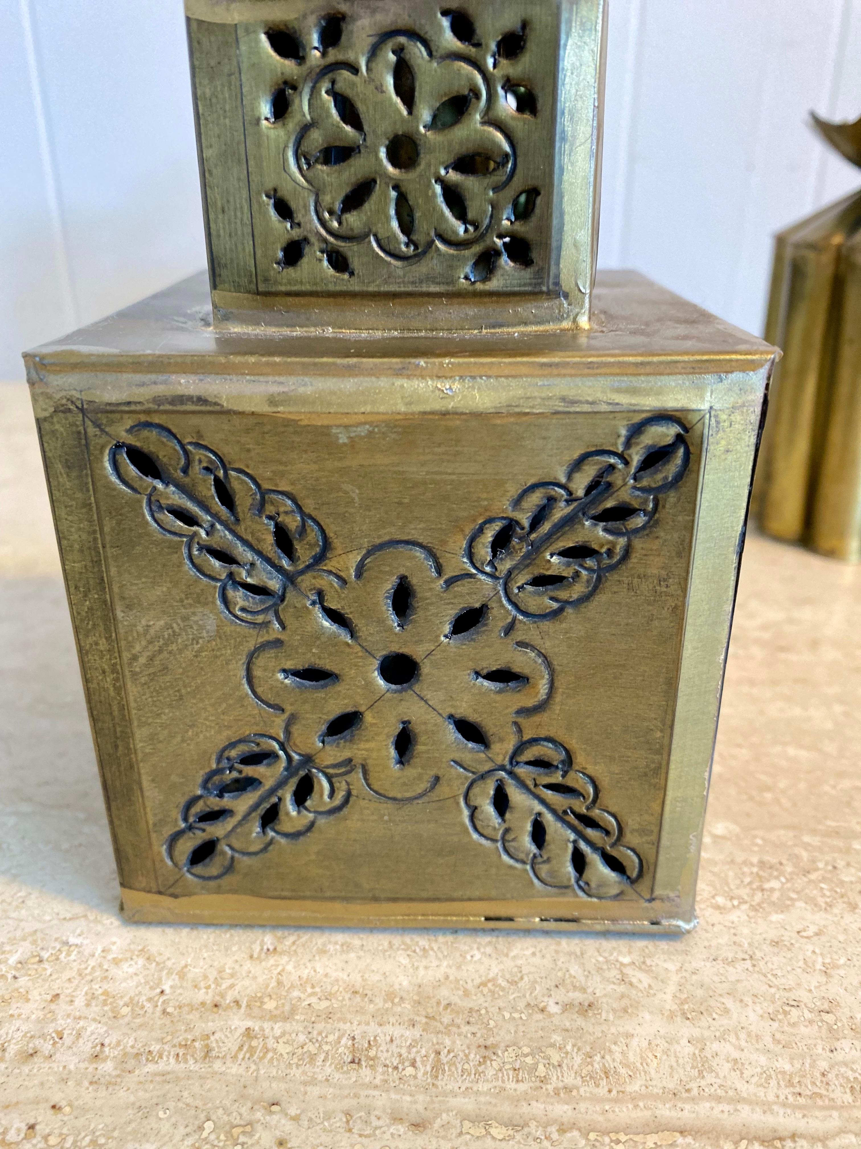 Set of 4 Gene Byron Mexican Brutalist Brass Candleholders, Circa 1960s In Good Condition In San Antonio, TX