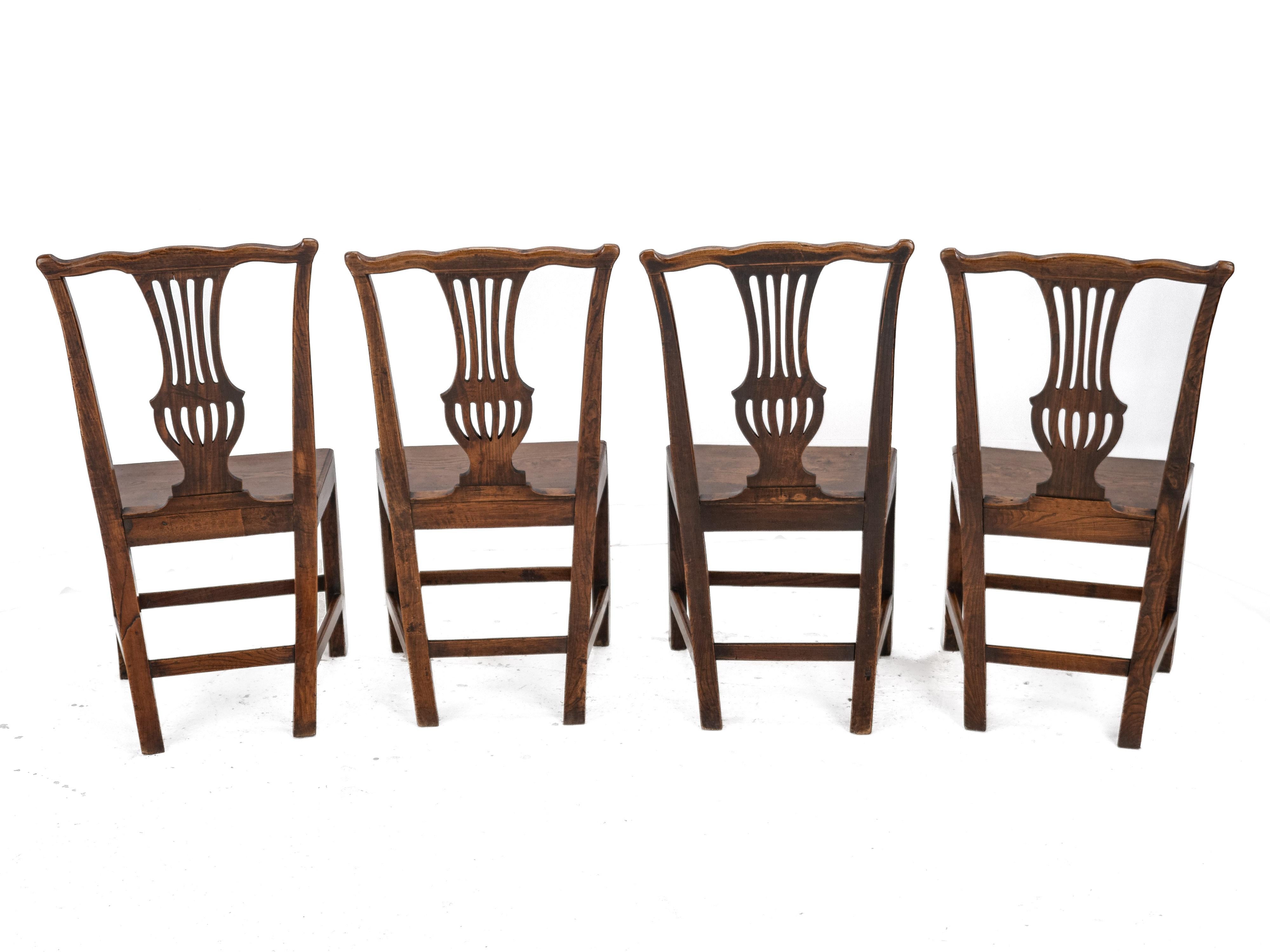 Set of 4 Georgian Elm Chippendale Country Dining Chairs, c.18th George III For Sale 2