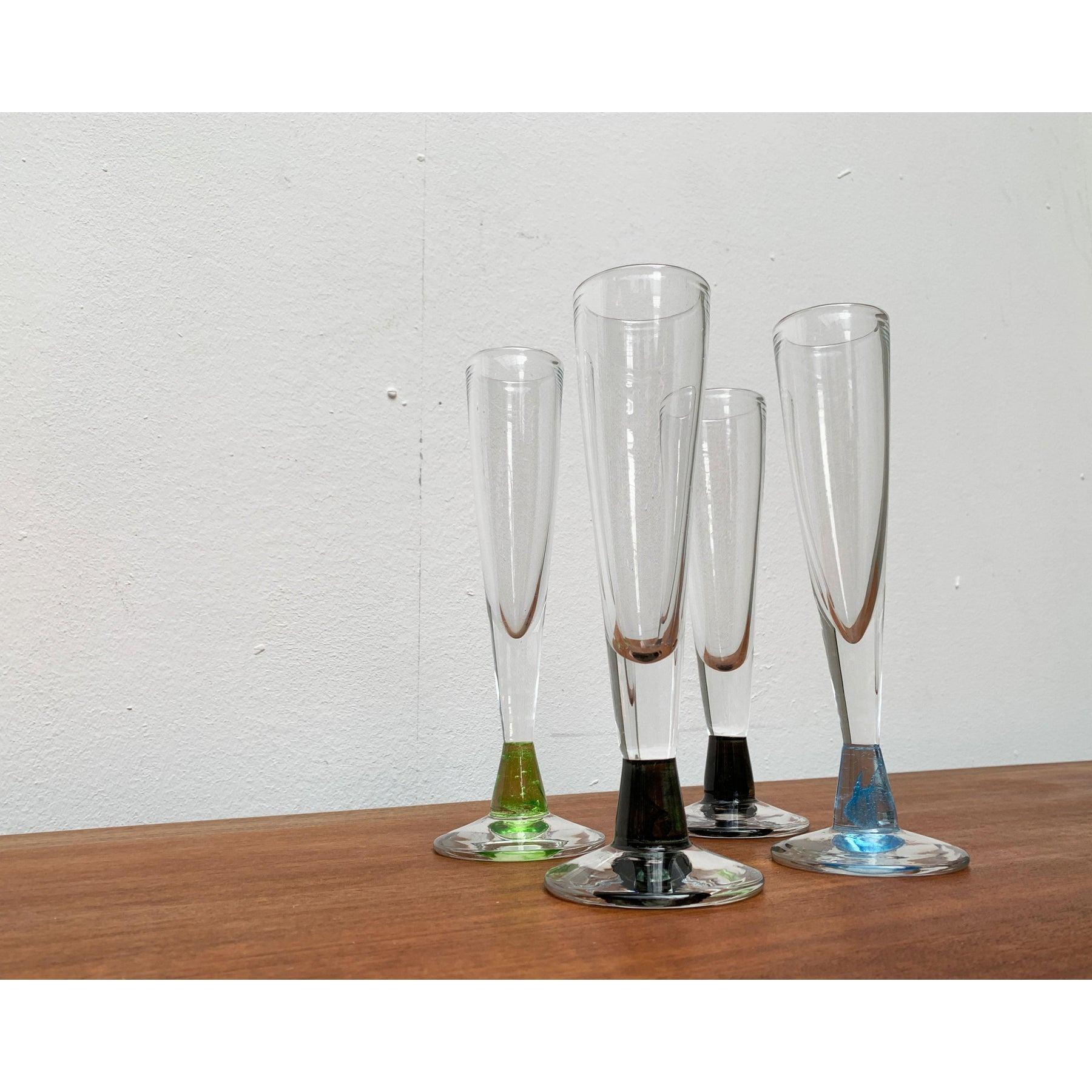 Ensemble de 4 verres à champagne allemands par Regina Kaufmann pour Glashagen Hütte en vente 4