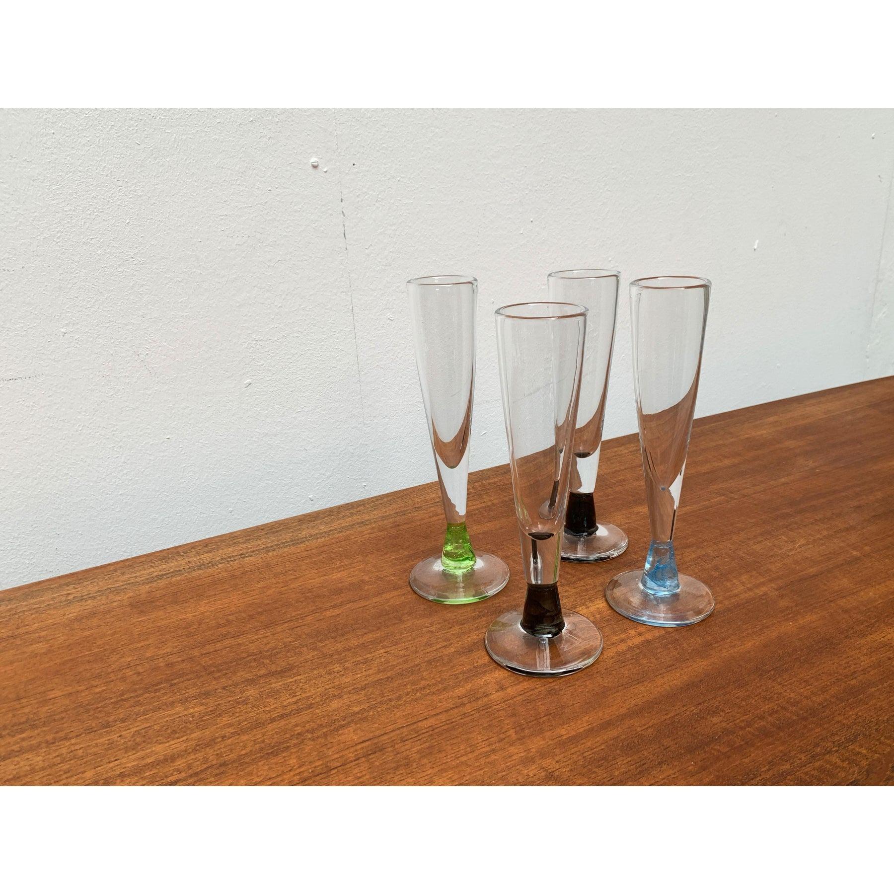 Ensemble de 4 verres à champagne allemands par Regina Kaufmann pour Glashagen Hütte en vente 6