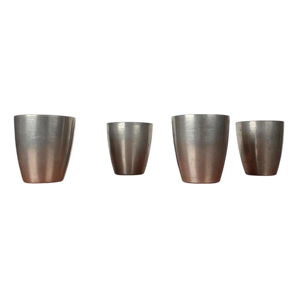 Juego de 4 tazas alemanas de peltre modernas de mediados de siglo, Harald Buchrucker, años 60 en venta