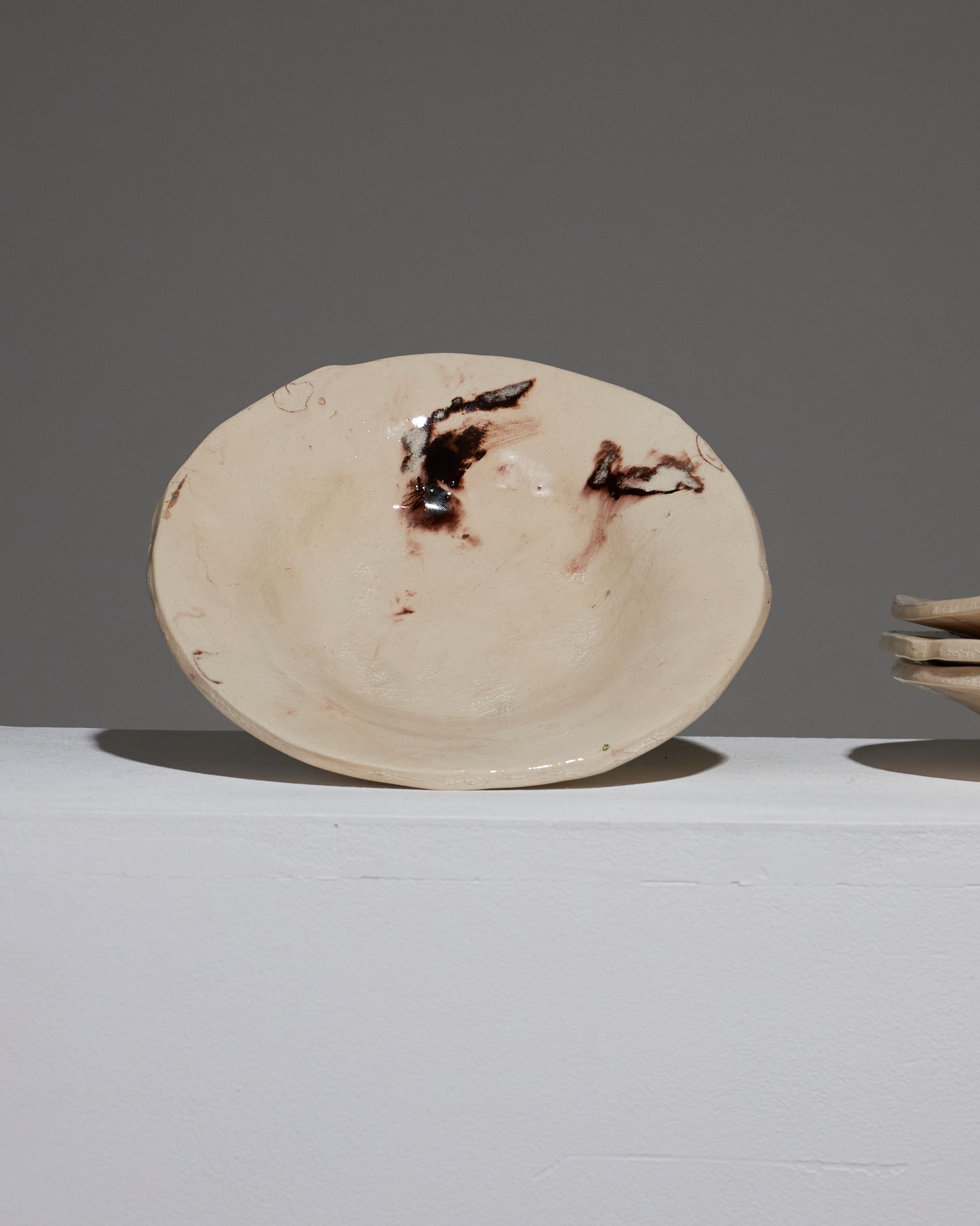 XXIe siècle et contemporain Set de 4 assiettes creuses en céramique émaillée en vente