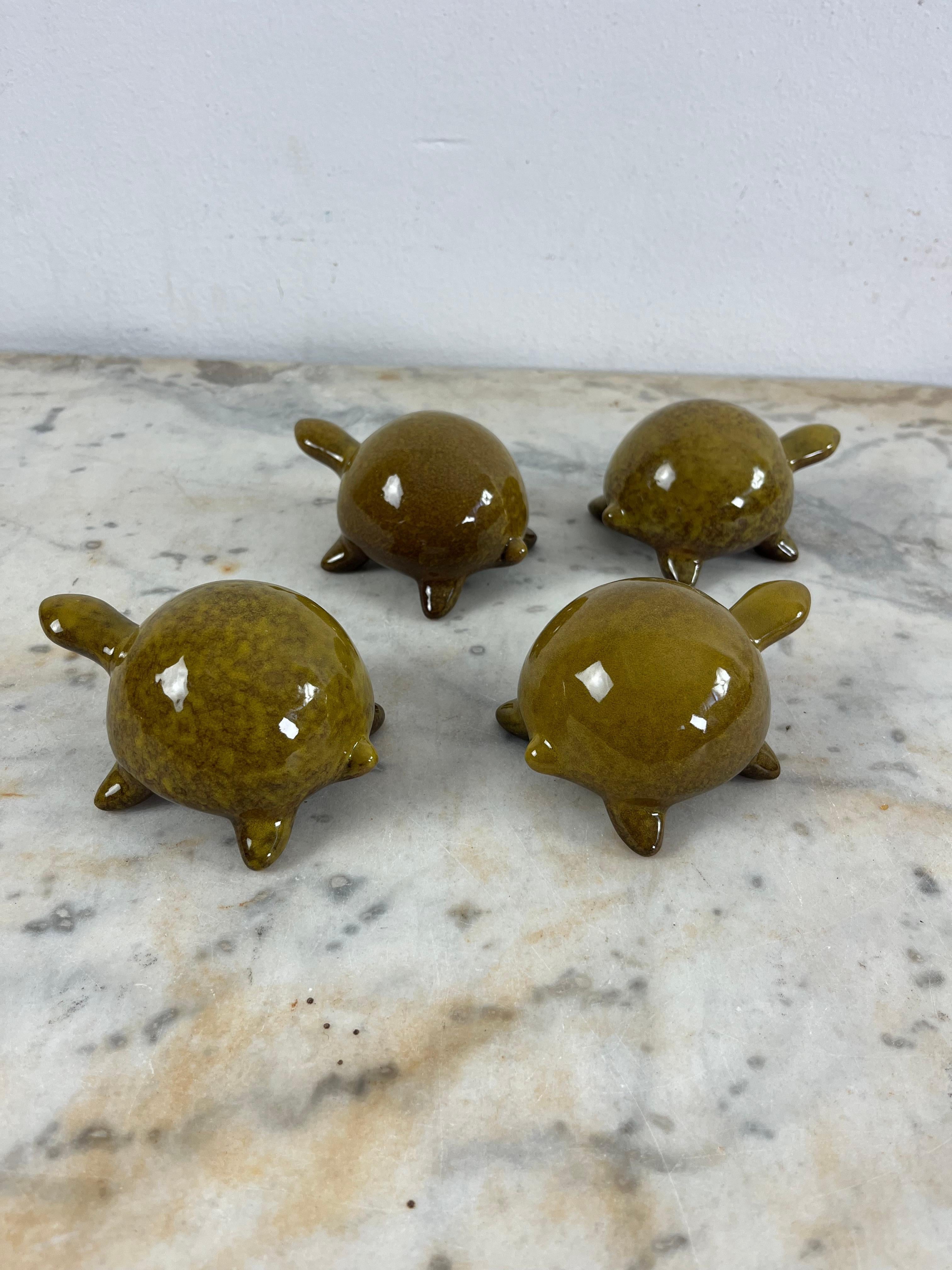 Ensemble de 4 tortues en céramique émaillée, 1970 Bon état - En vente à Palermo, IT